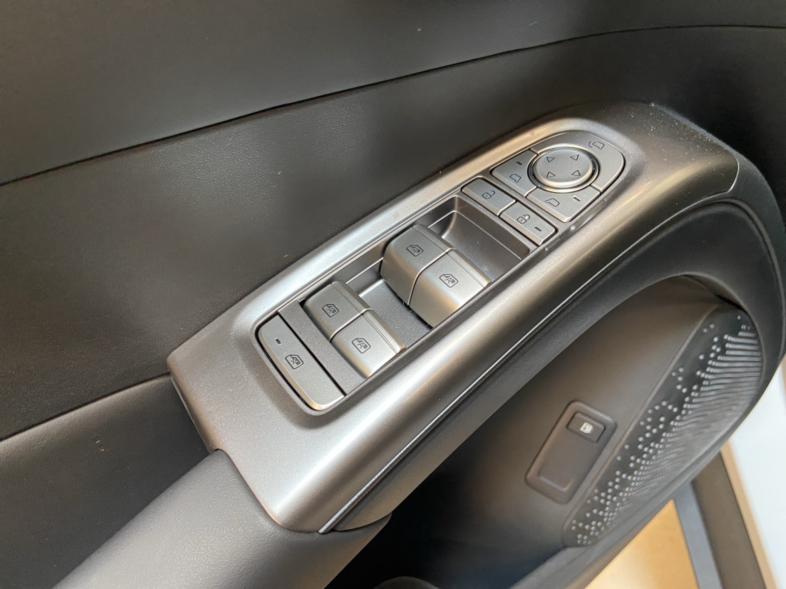 BYD Dolphin G DM-i Comfort-image-13