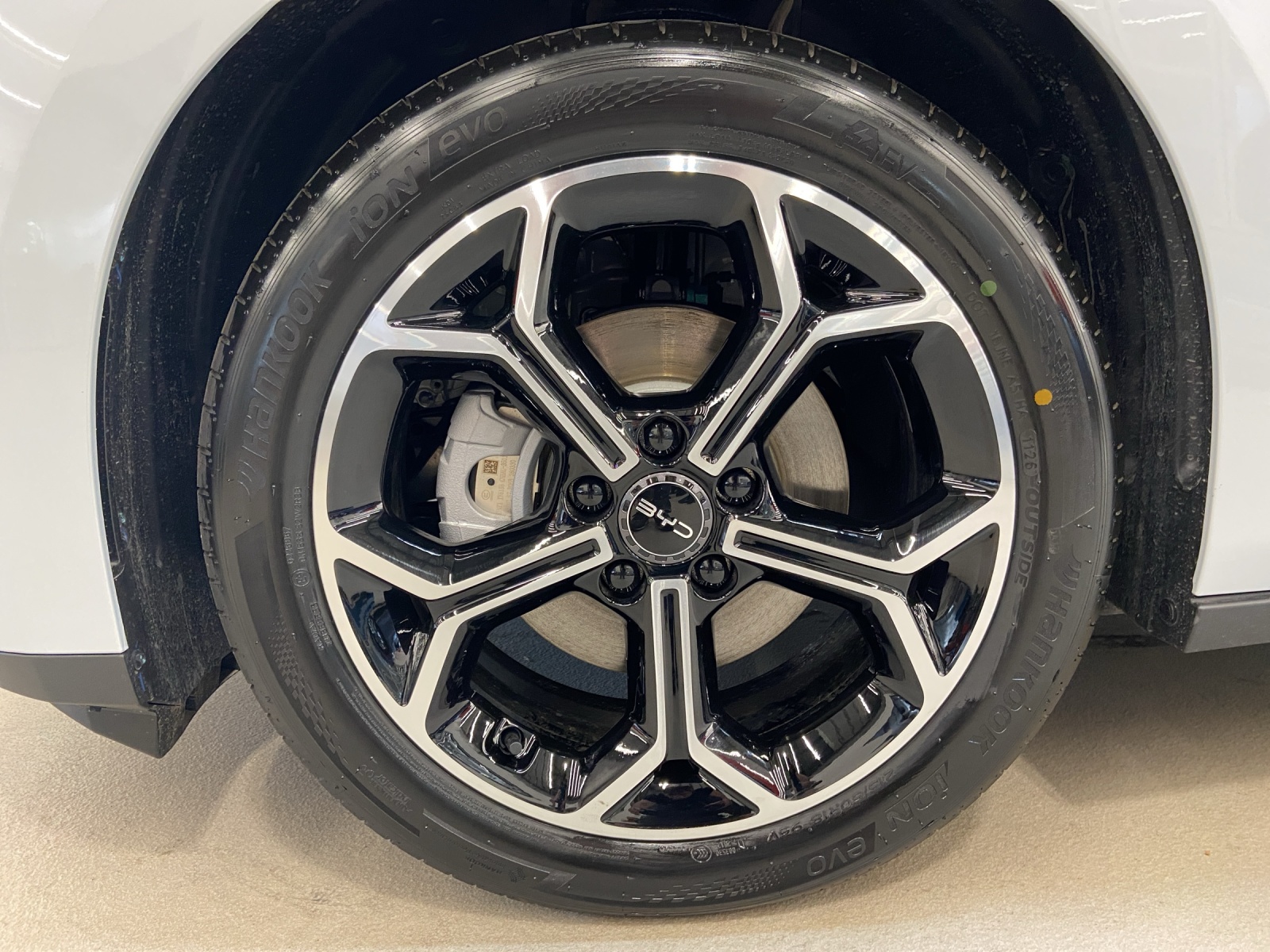 BYD Dolphin G DM-i Comfort-image-14