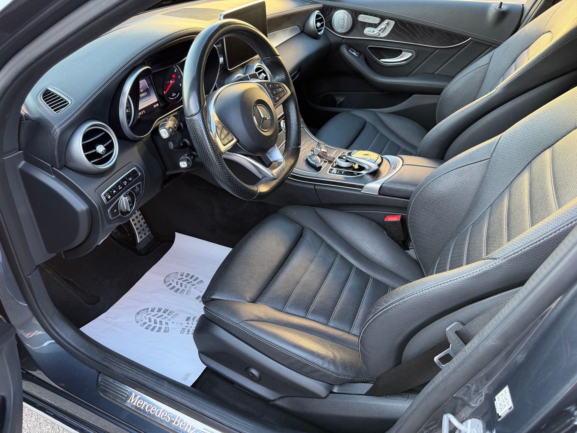 MERCEDES-BENZ C 350 e Avantgarde 7G-Tronic-image-8