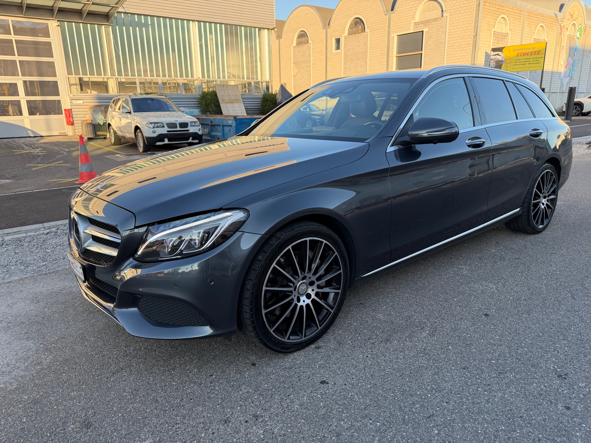 MERCEDES-BENZ C 350 e Avantgarde 7G-Tronic-image-1