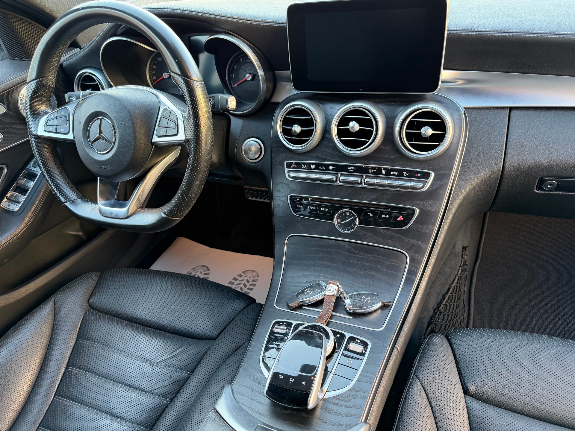 MERCEDES-BENZ C 350 e Avantgarde 7G-Tronic-image-16