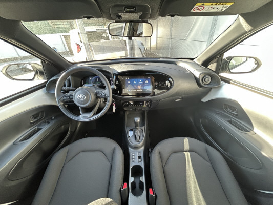 TOYOTA Aygo X 1.5 com. com.-image-5