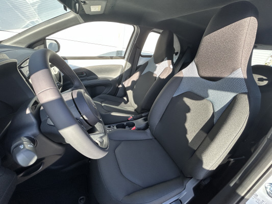 TOYOTA Aygo X 1.5 com. com.-image-6