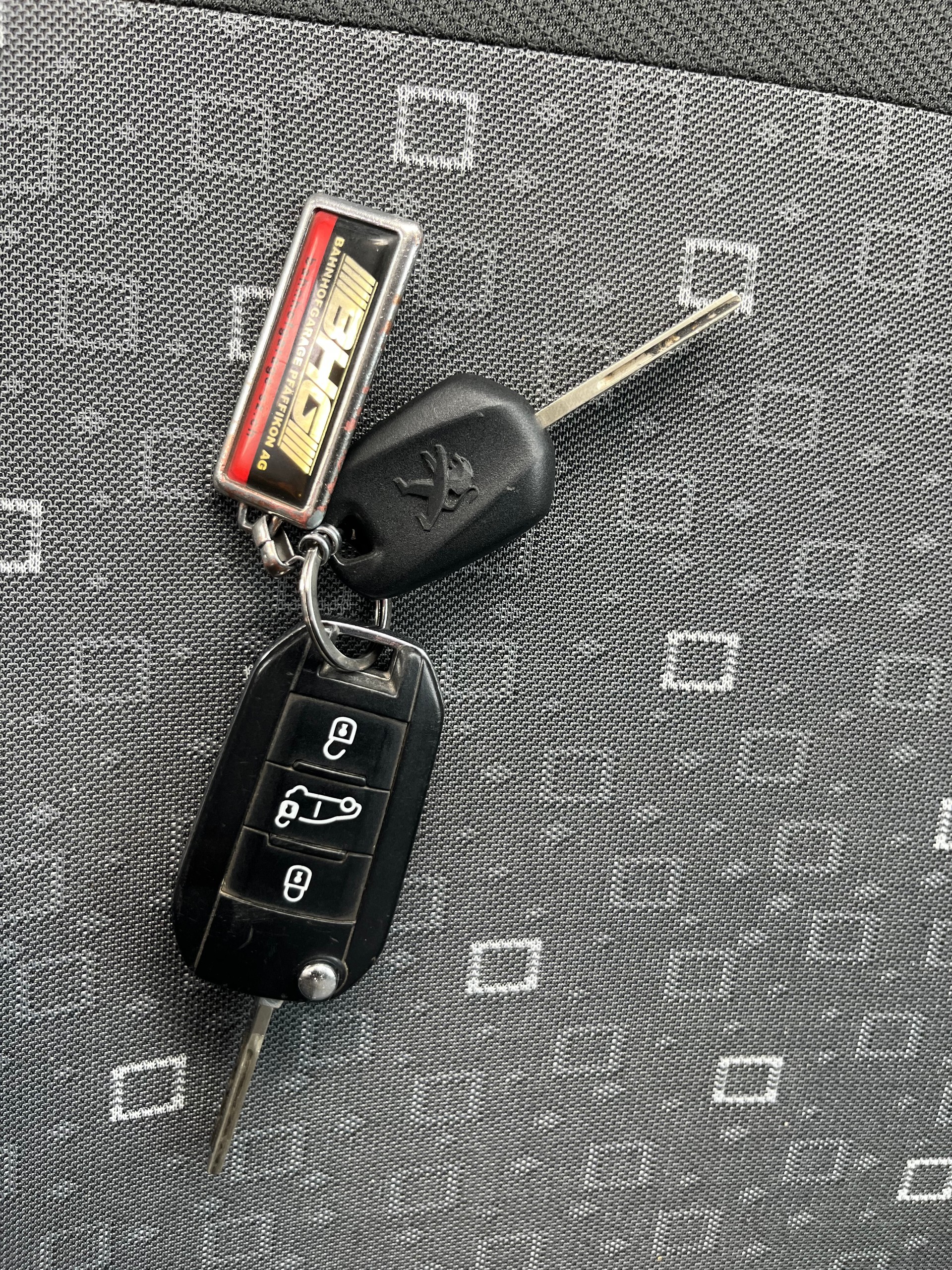 PEUGEOT Expert 1.6 BlueHDi 95 Active Standard-image-11