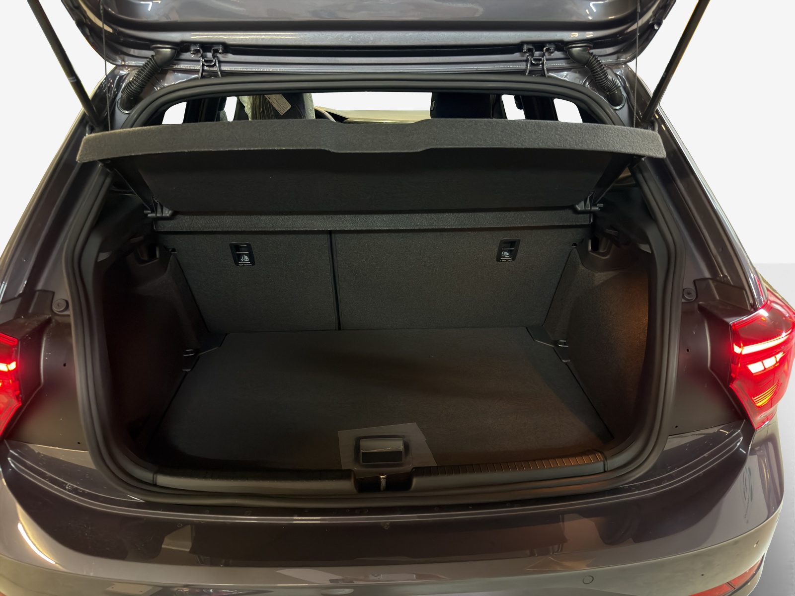 VW Servizi, manutenzione e usura incluso!-image-12