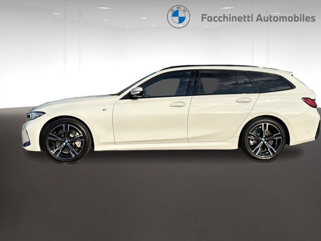 BMW 330d xDrive 48V Touring Steptronic M Sport-image-2