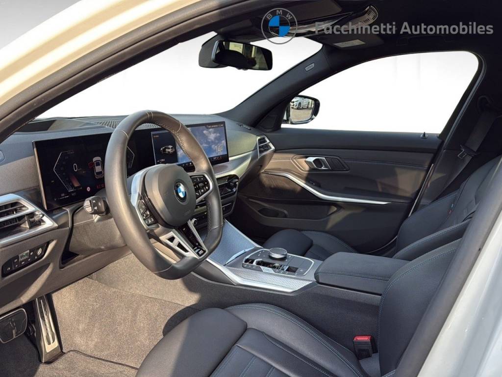 BMW 330d xDrive 48V Touring Steptronic M Sport-image-10