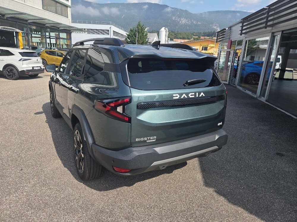 DACIA Bigster TCe Hybrid 150 48V Journey 4x4 Automat-image-3