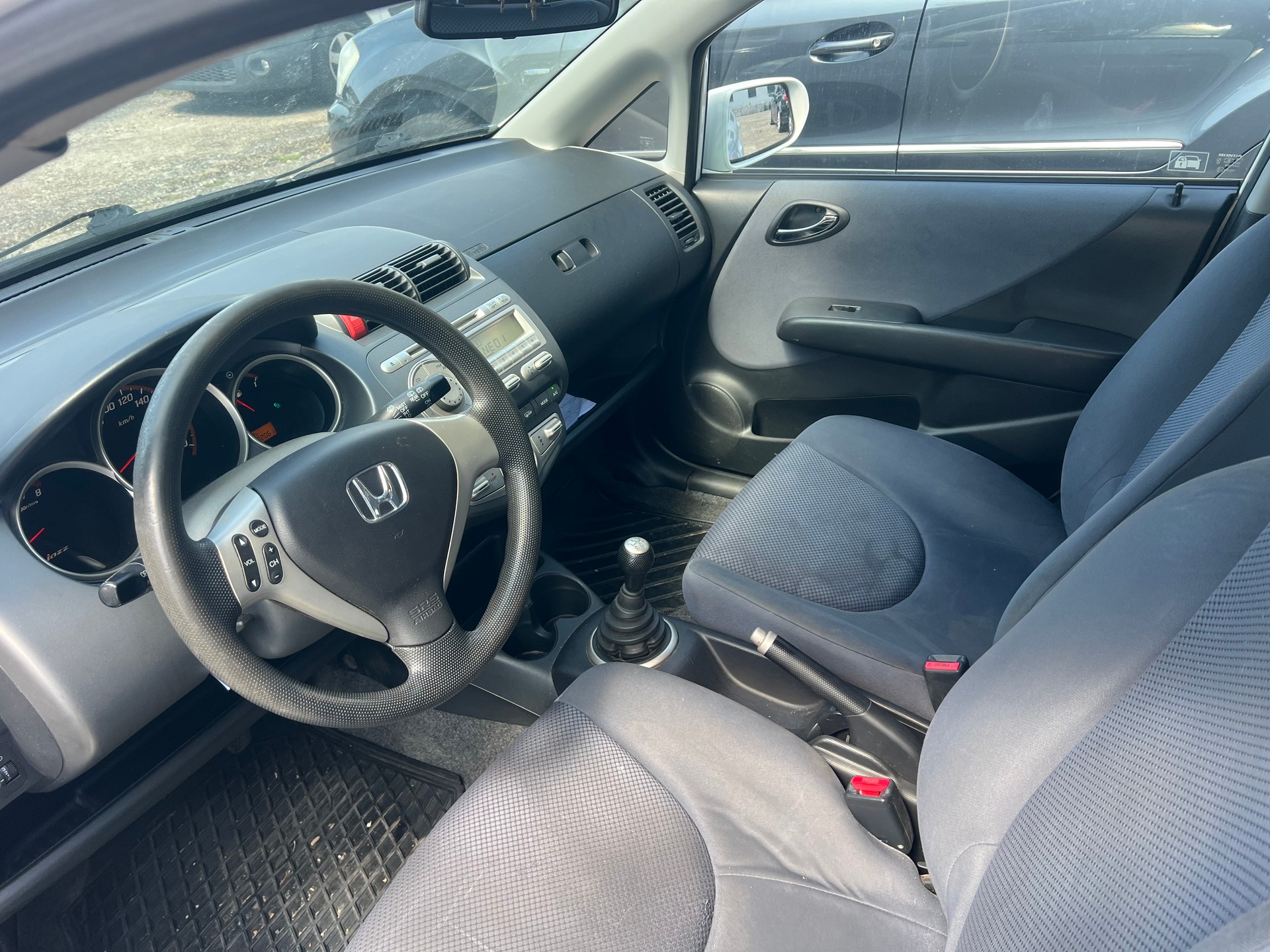 HONDA Jazz 1.4i ES-image-7