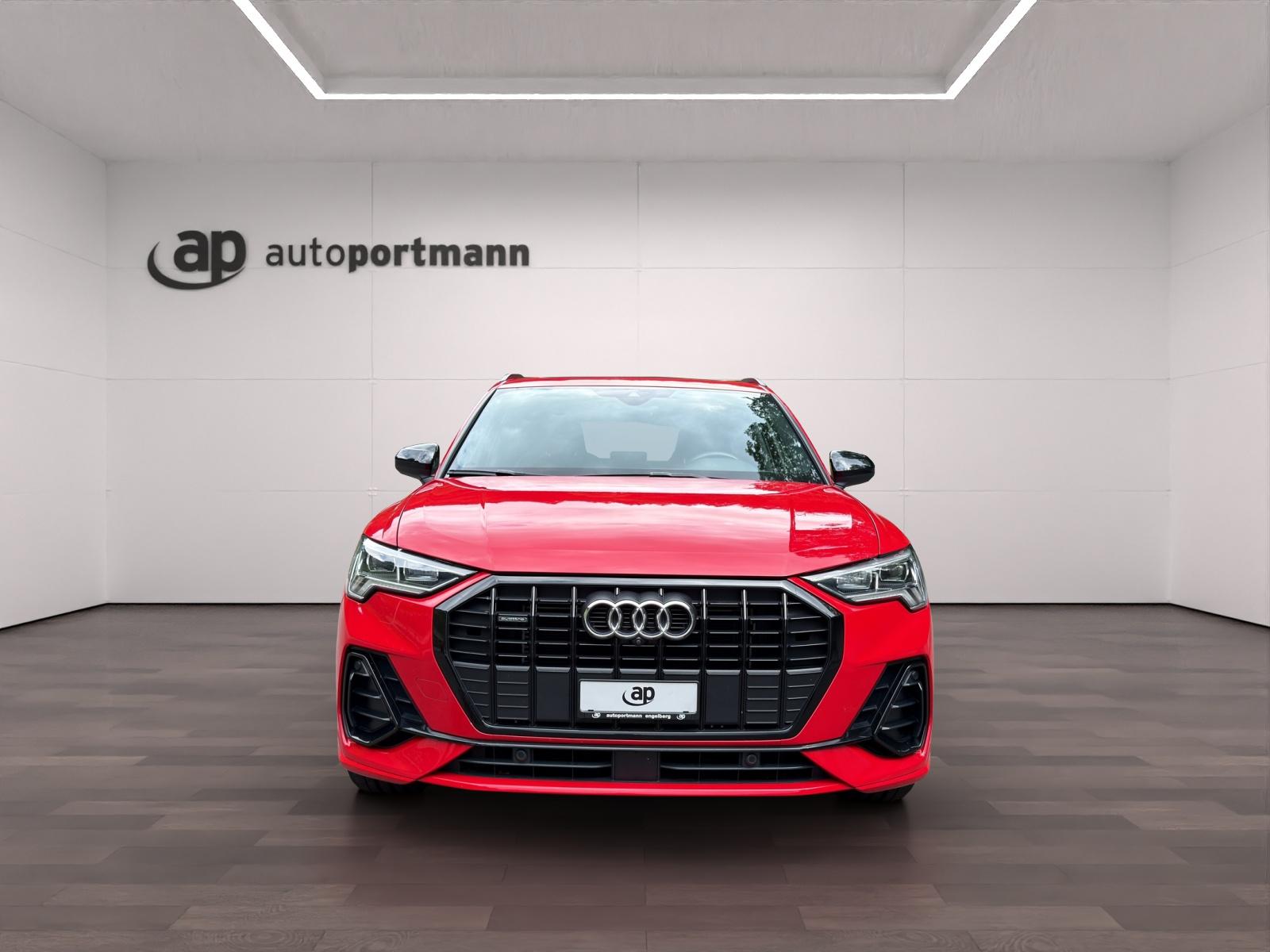 AUDI Q3 2.0 40 TFSI S line quattro S-Tronic-image-1