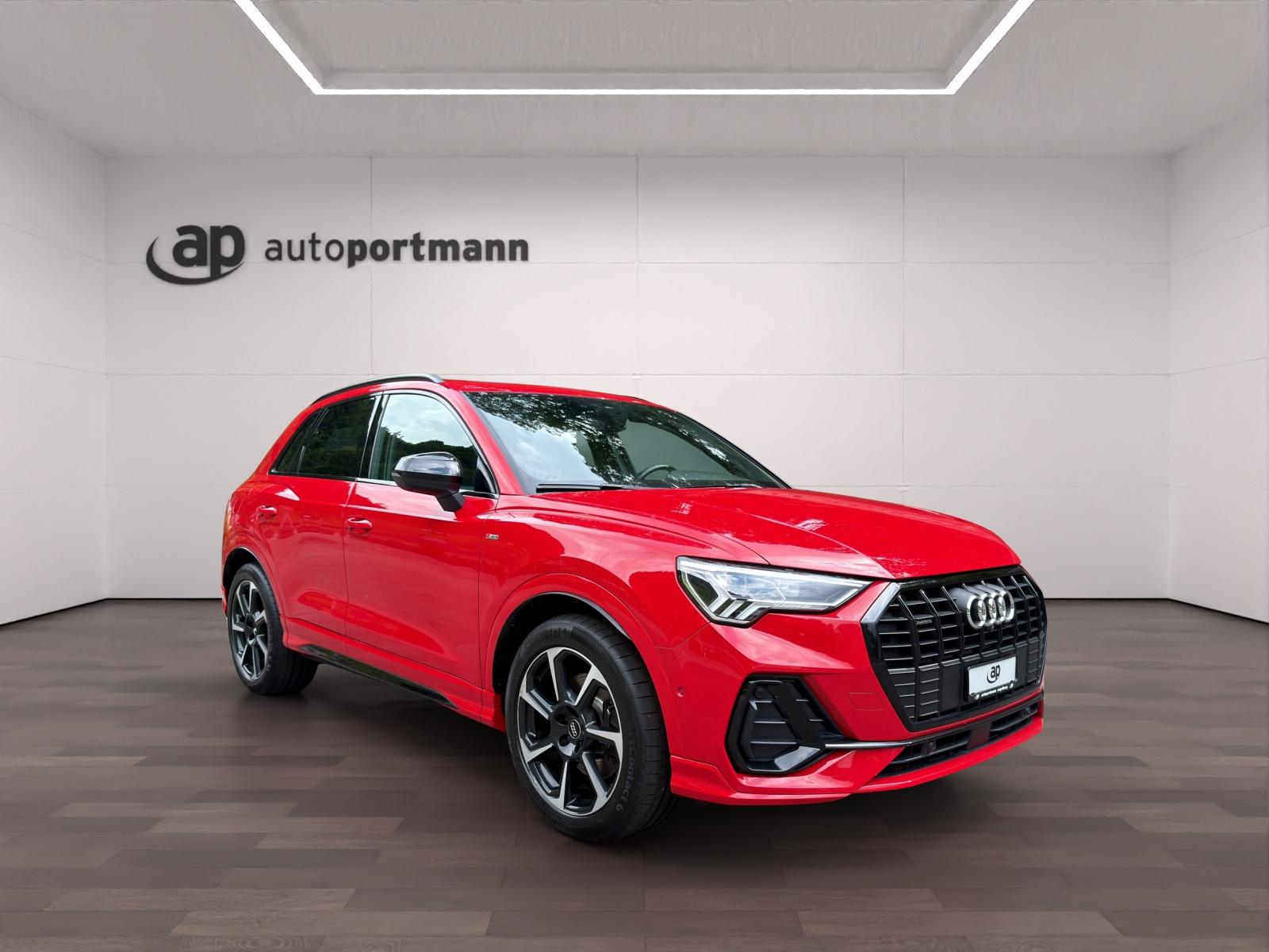 AUDI Q3 2.0 40 TFSI S line quattro S-Tronic-image-0
