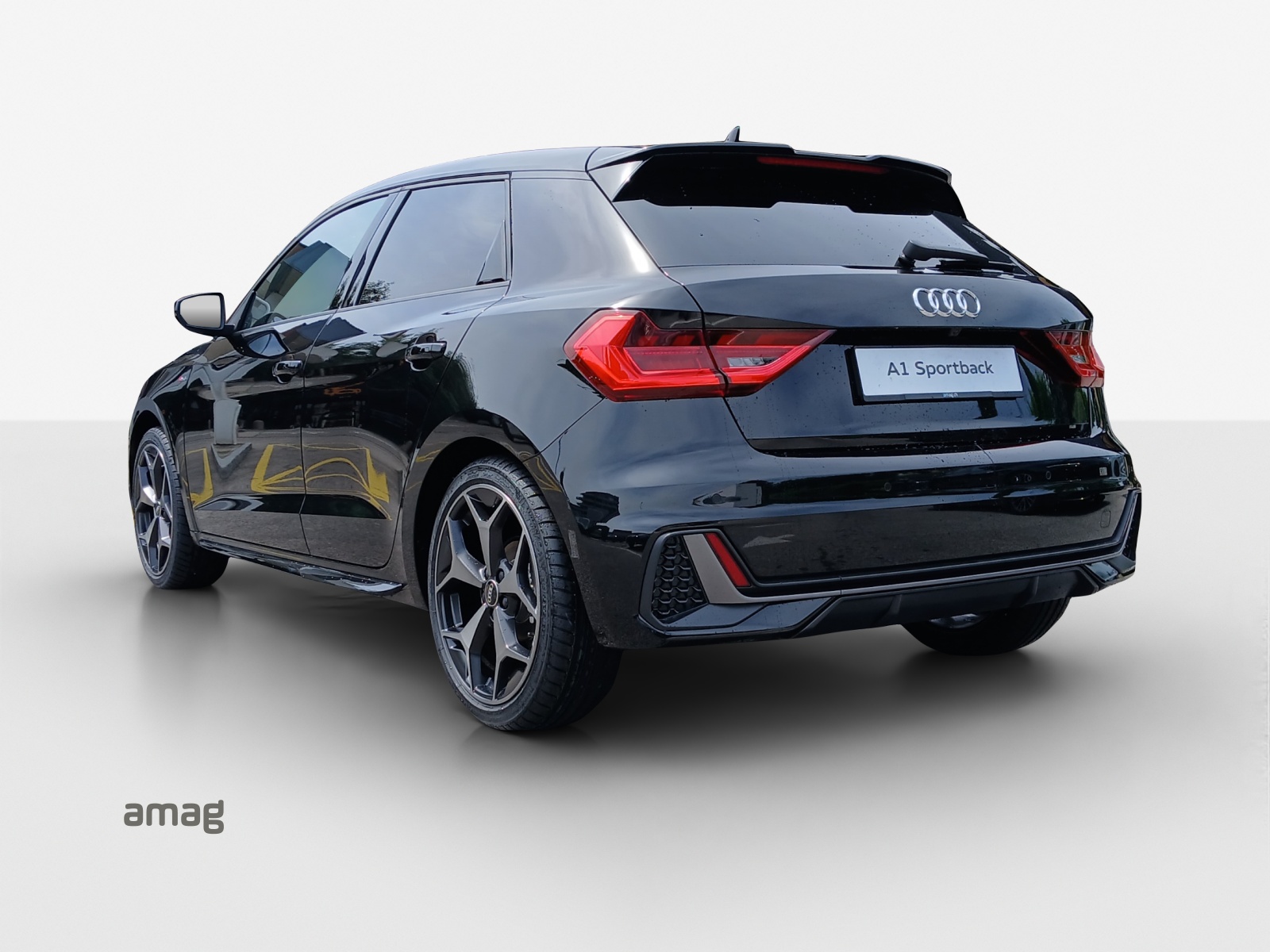AUDI A1 Sportback 30 TFSI S Line Attraction S-tronic-image-2
