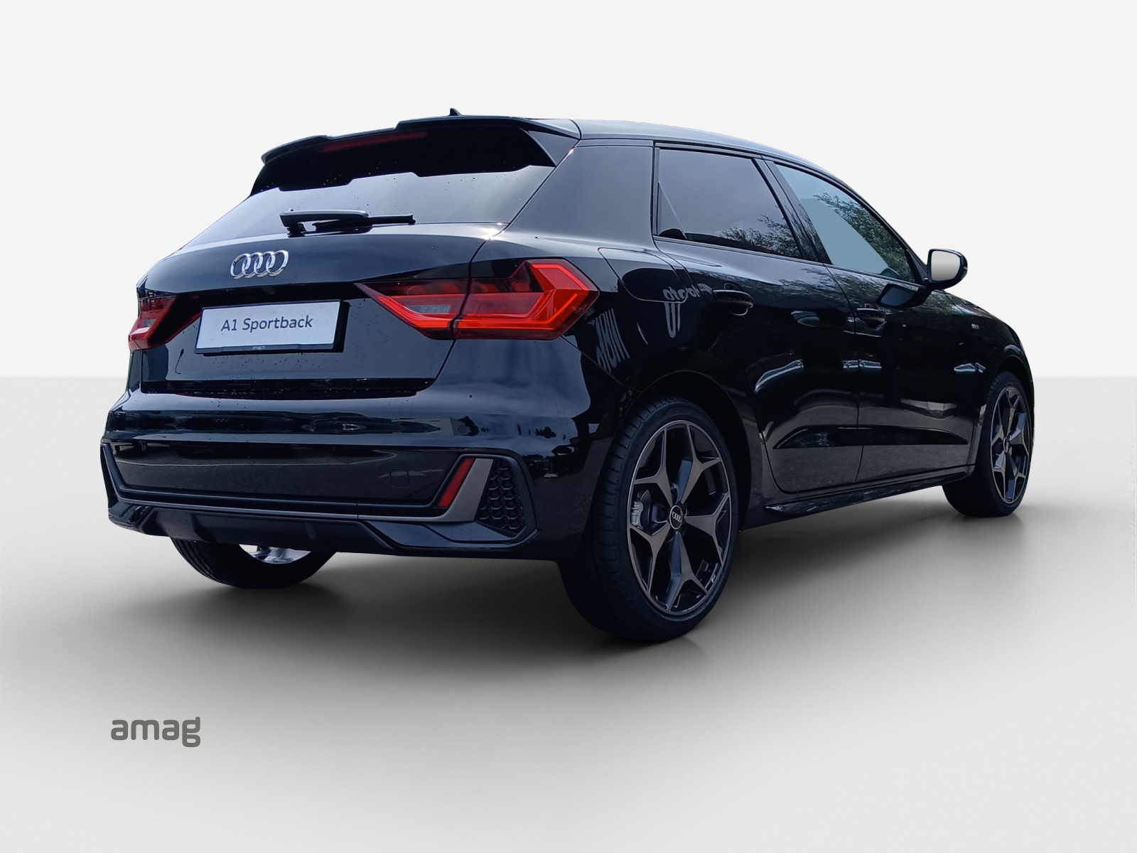 AUDI A1 Sportback 30 TFSI S Line Attraction S-tronic-image-4