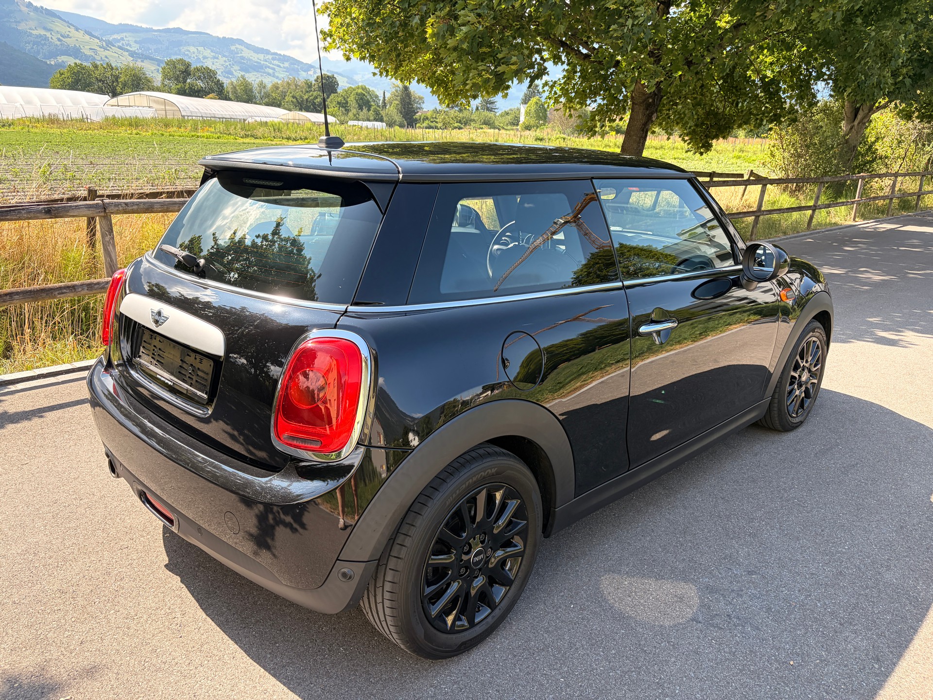 MINI 1.5i Cooper-image-1