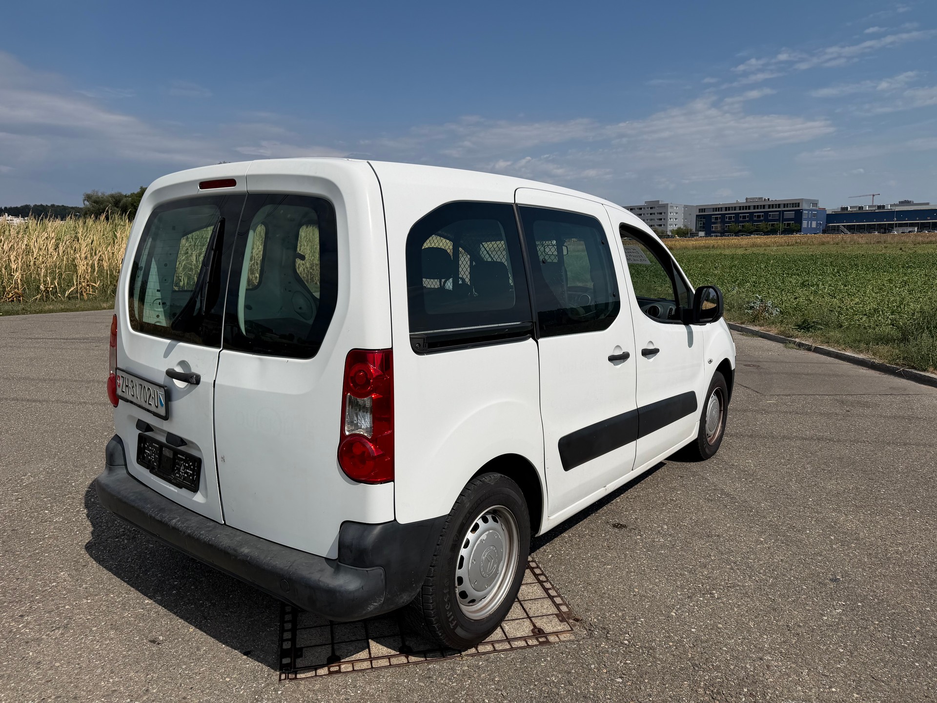 CITROEN Berlingo 1.6 HDi **FRISCH AB MFK**-image-4