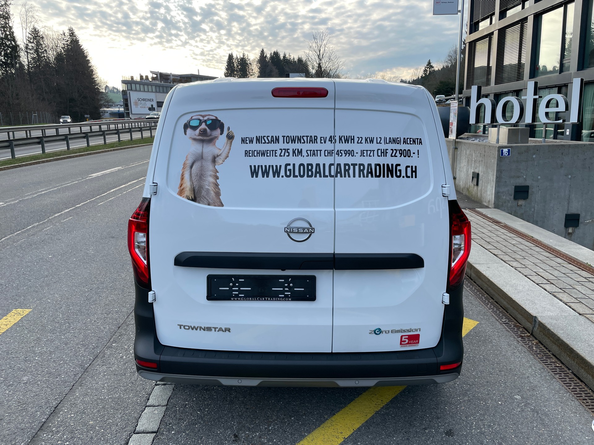 NISSAN Townstar EV45 kWh 22kW L2 Acenta-image-6