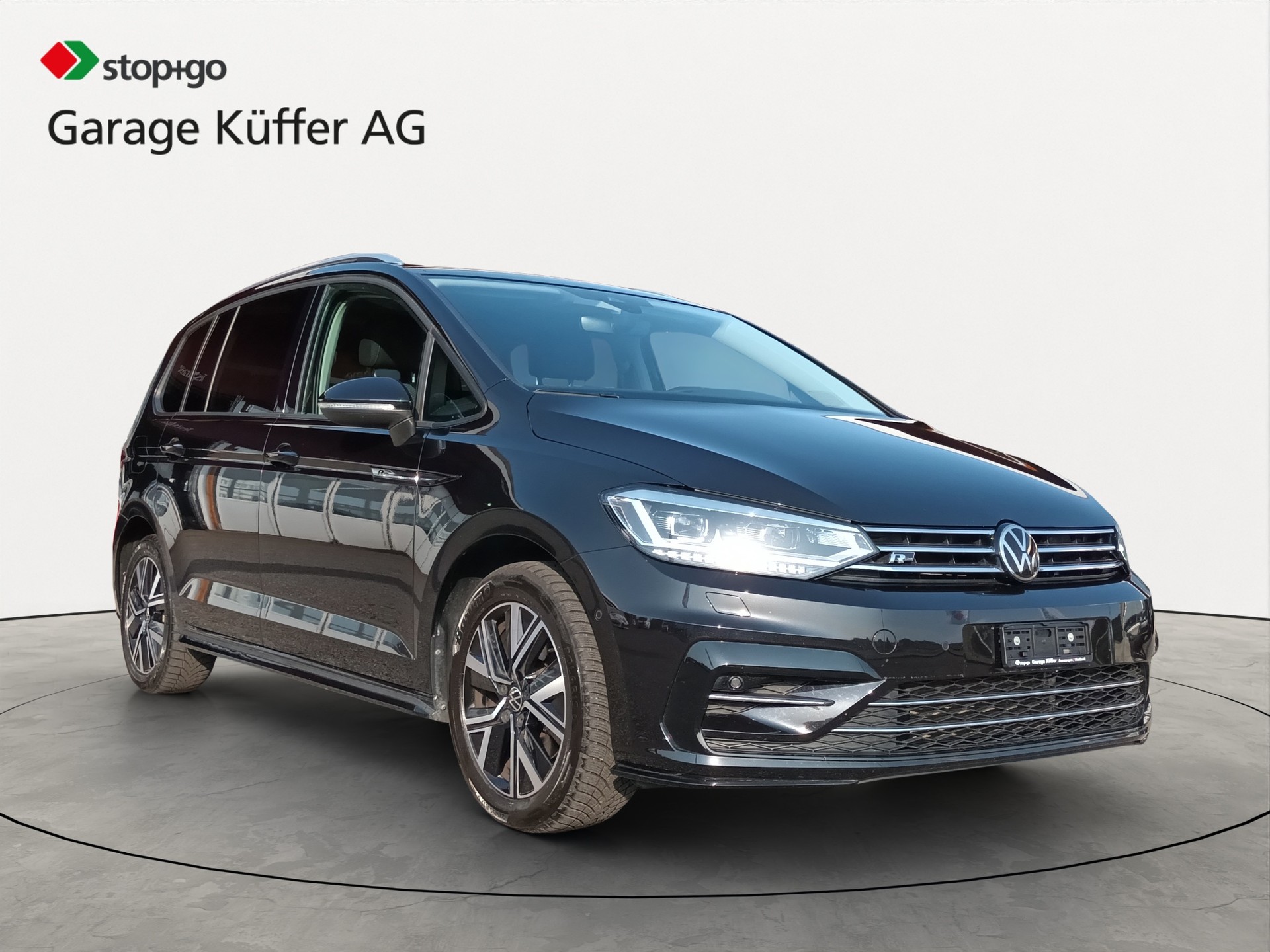 VW Touran 1.5 TSI EVO R-Line DSG-image-2