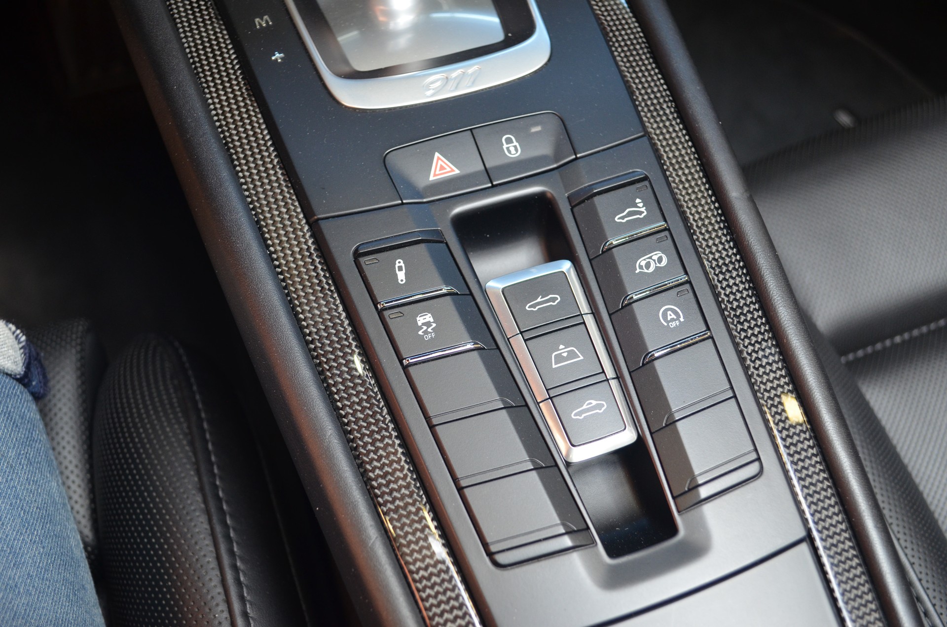 PORSCHE 911 Carrera 4S Cabrio PDK-image-9