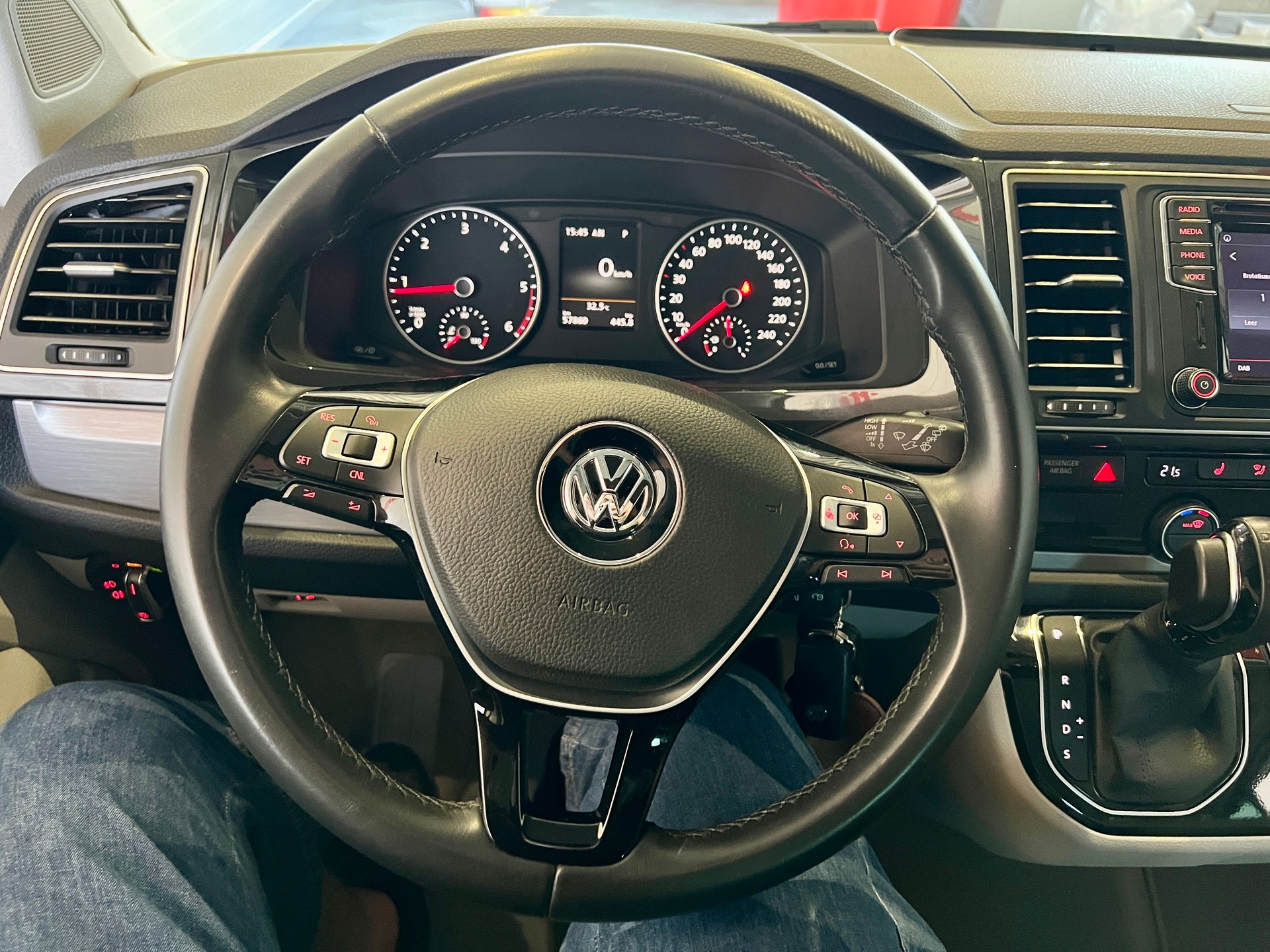 VW T6 California 2.0 TDI Ocean Liberty DSG-image-25