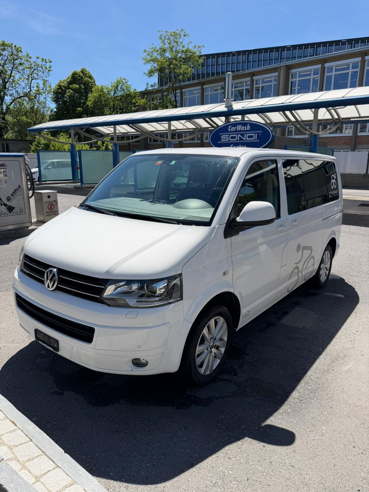 VW Caravelle 4x4-image-3