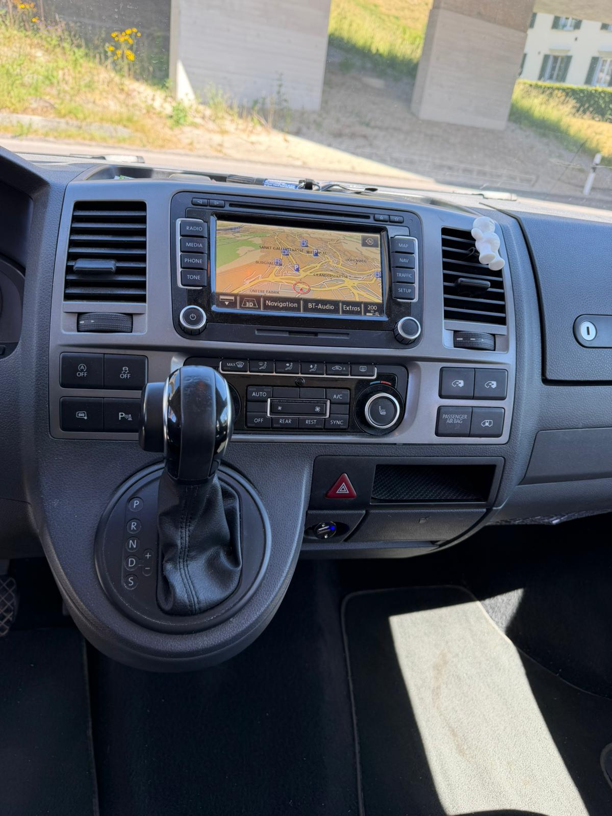 VW Caravelle 4x4-image-8