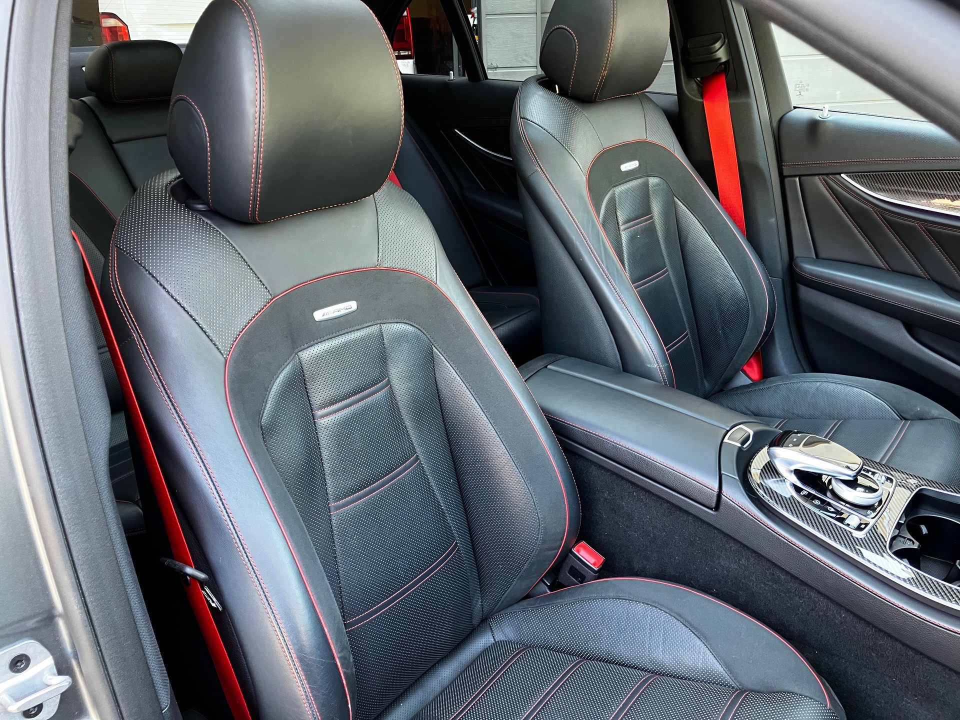 MERCEDES-BENZ E 53 AMG 4Matic+ Speedshift MCT-image-10