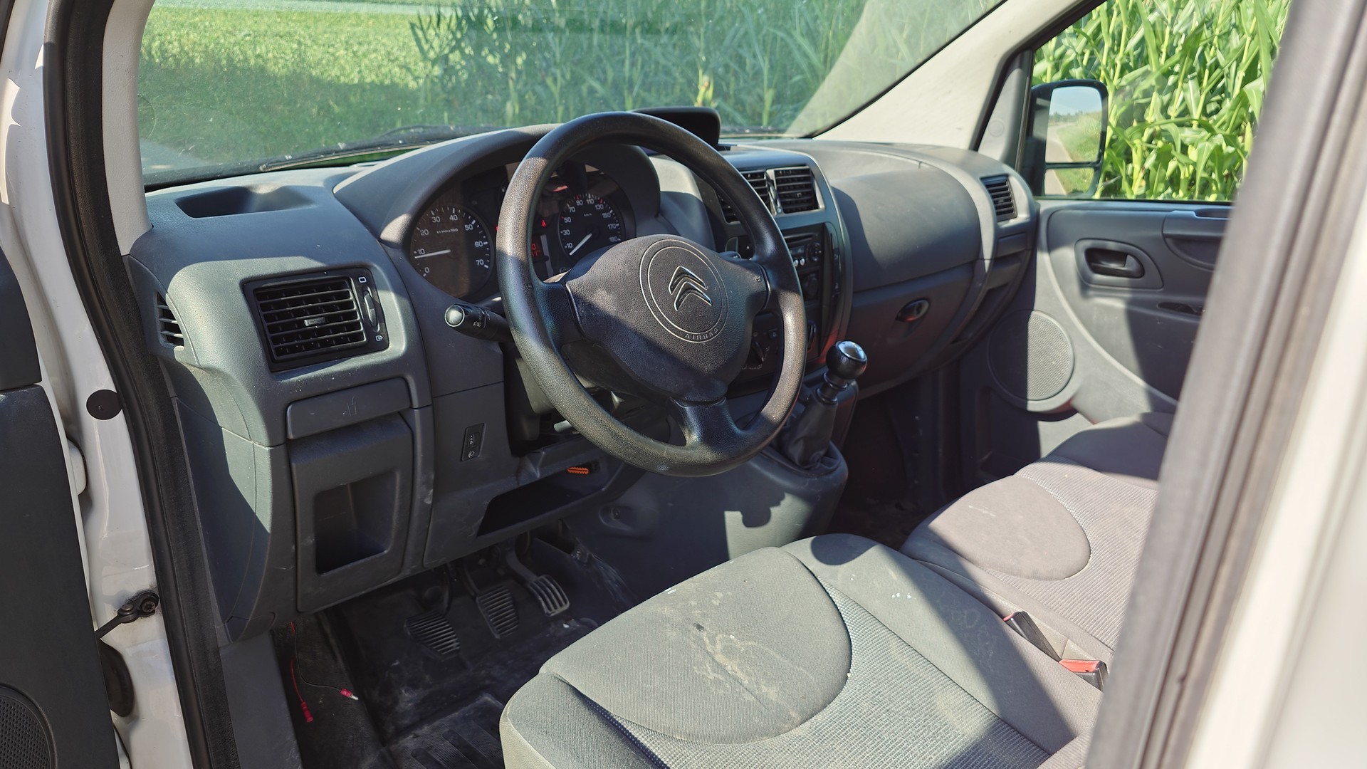 CITROEN Jumpy 2.0 HDi 12 L2H1-image-10