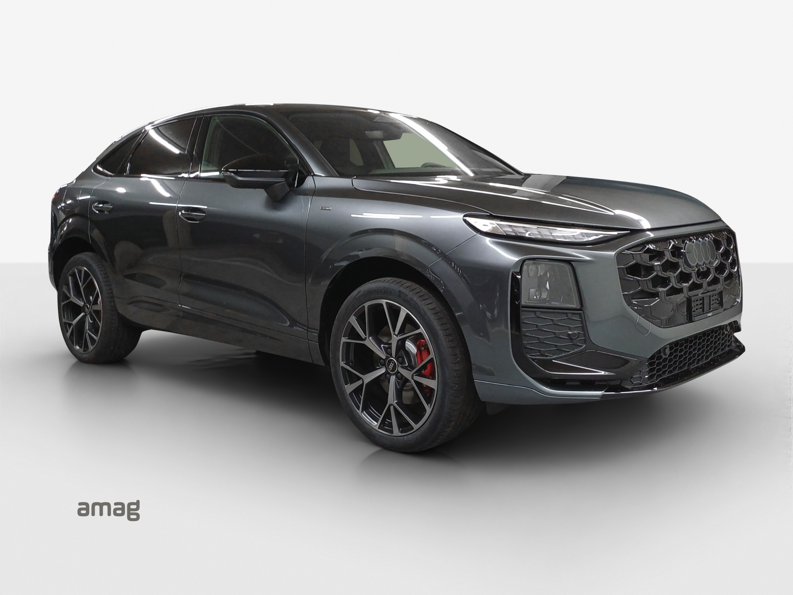 AUDI Q3 Sportback e-hybrid 200 kW S tronig-image-5