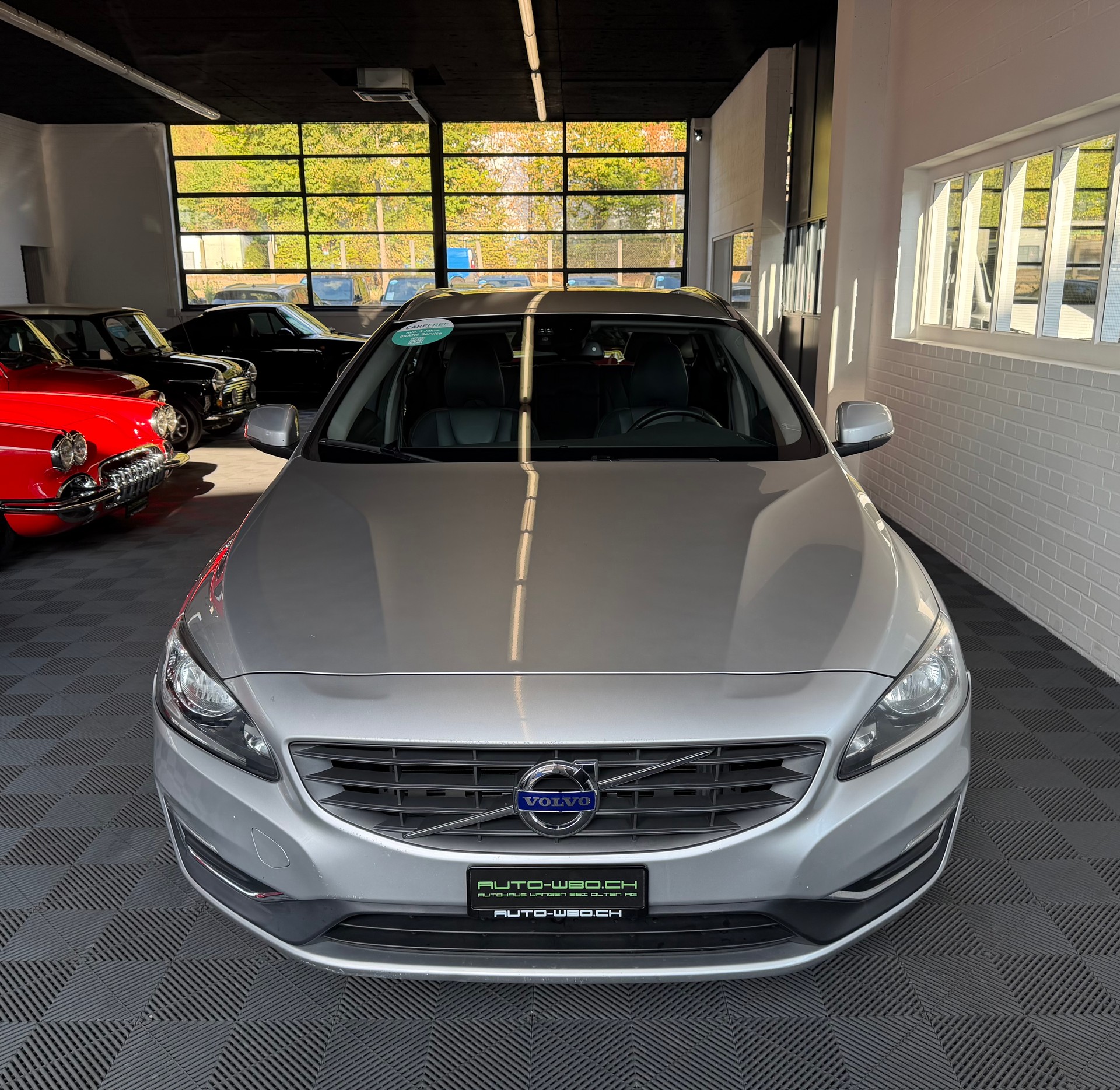 VOLVO V60 D2 OceanRace Geartronic-image-6