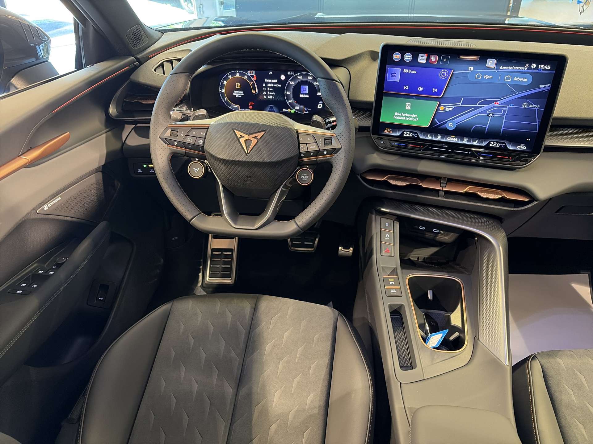 CUPRA Terramar 2.0 TSi 4Drive VZ 265PS DSG-Automat-image-4