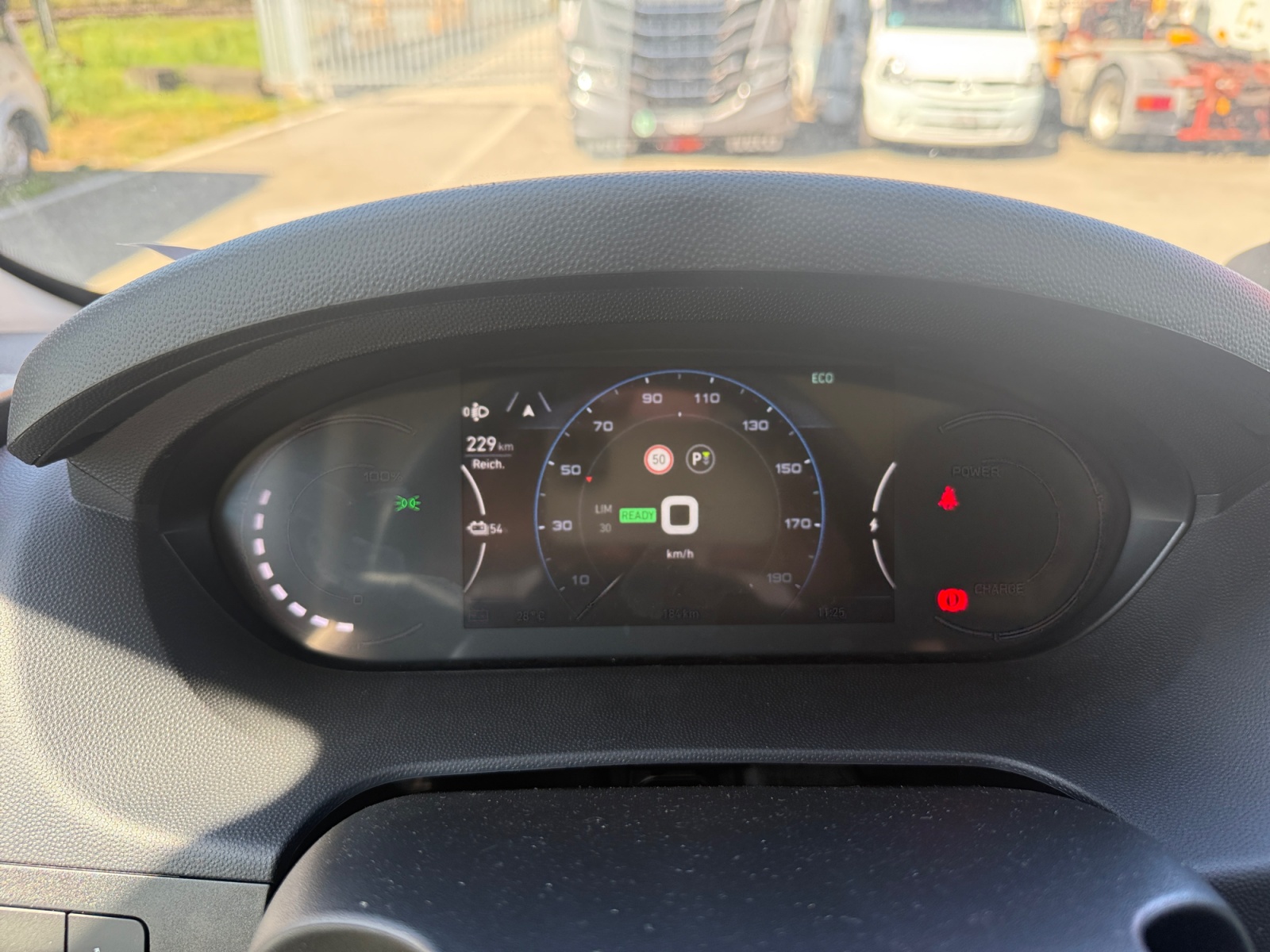 IVECO eSuperJolly-image-8