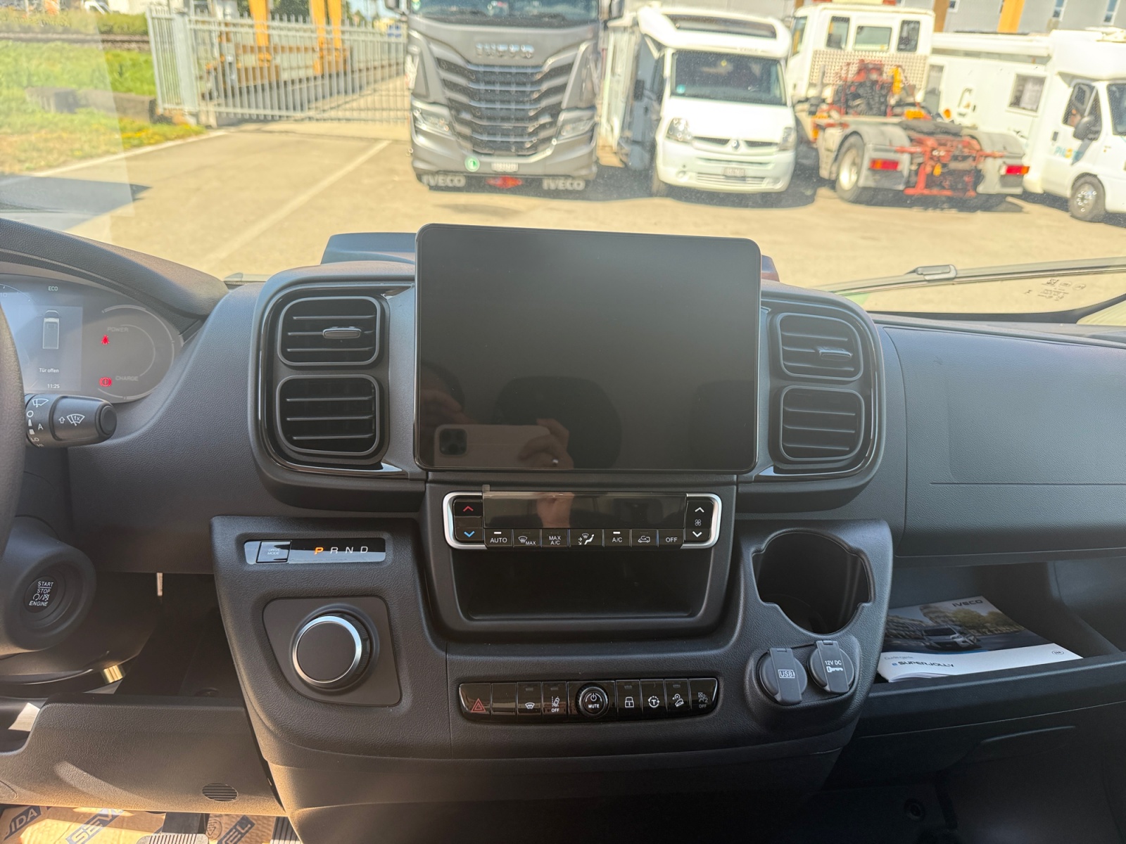IVECO eSuperJolly-image-7