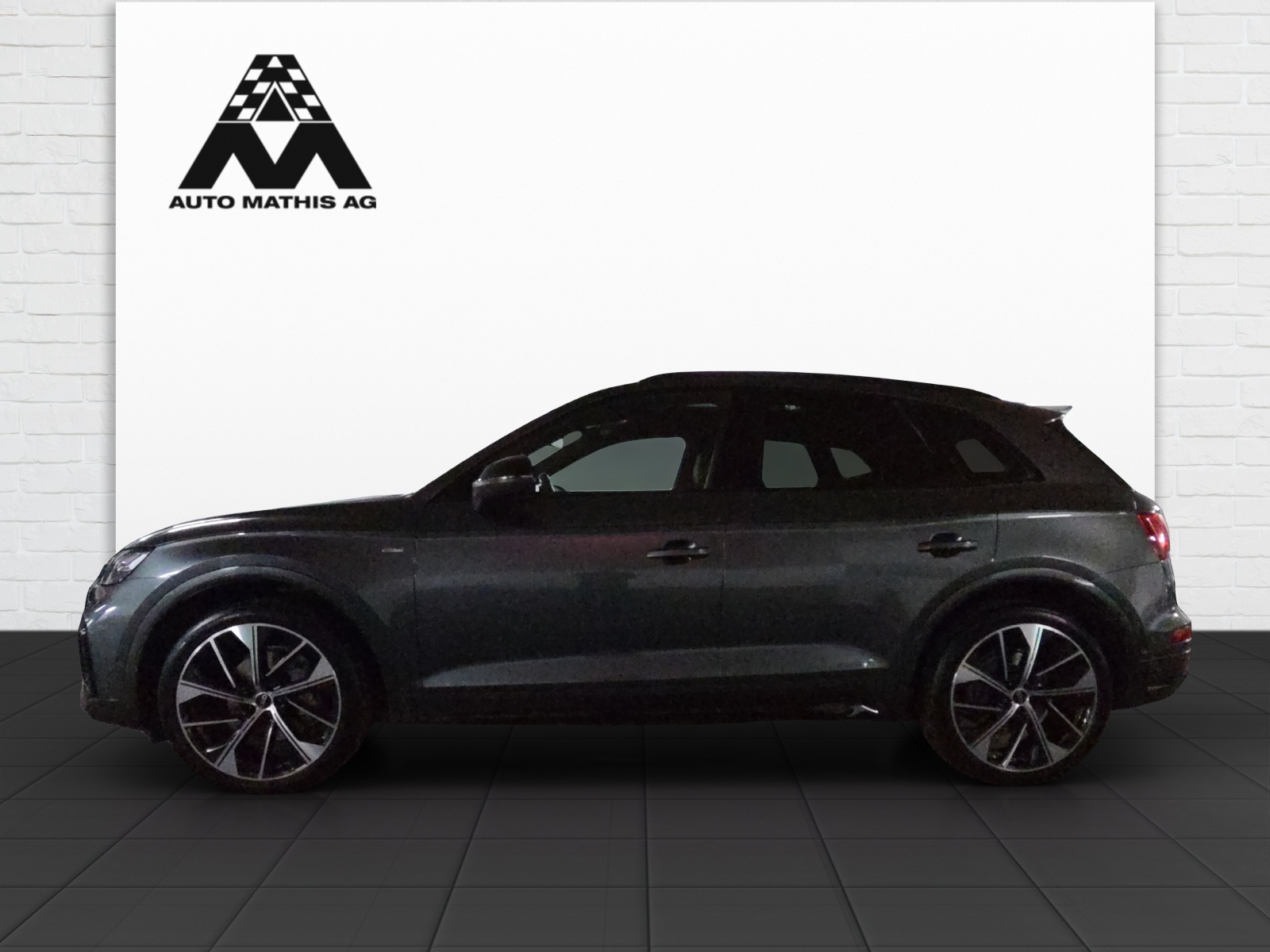 AUDI Q5 45 TFSI S-line quattro S-tronic-image-2