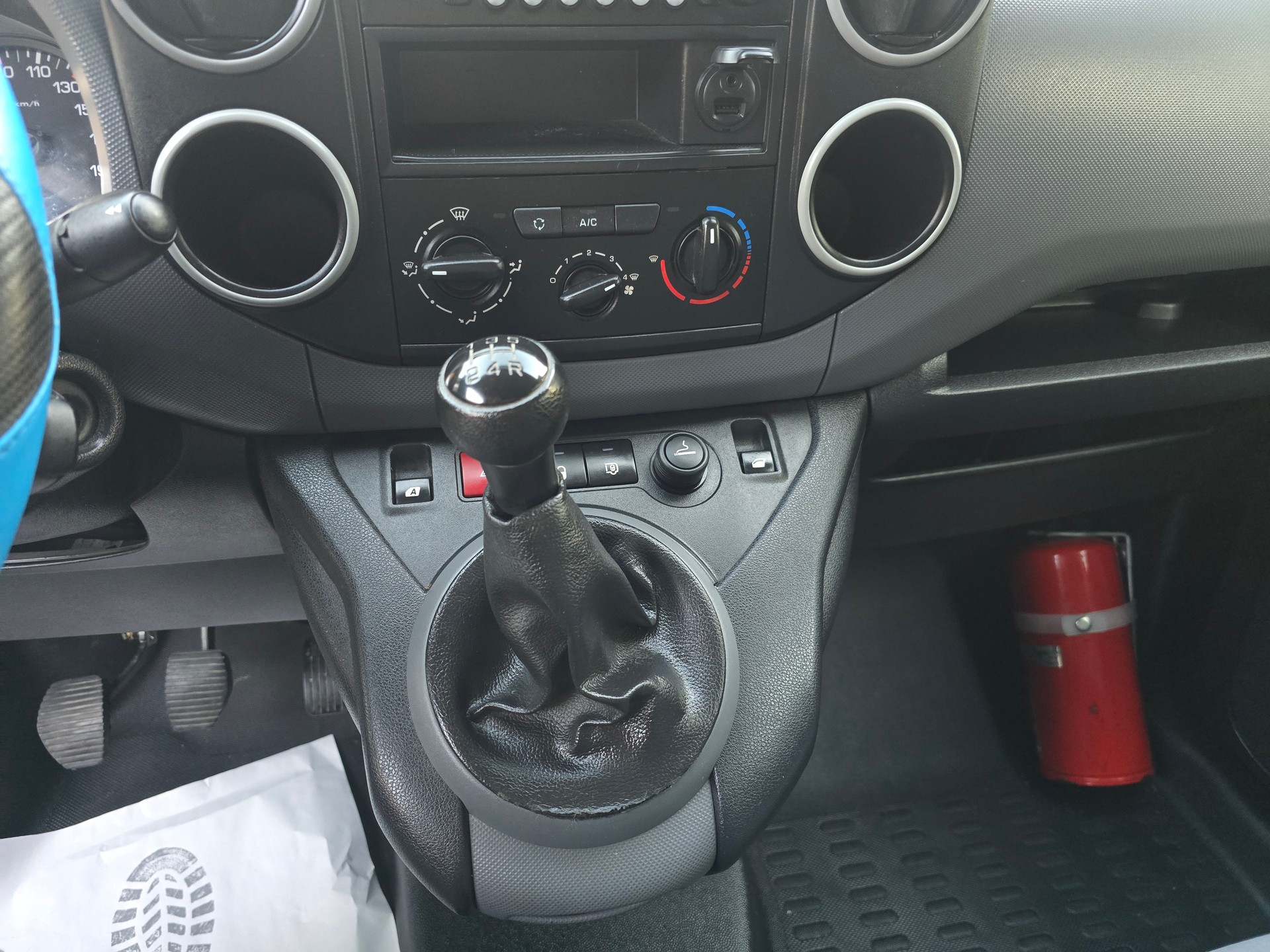 PEUGEOT Partner 1.6 BlueHDI Active-image-13