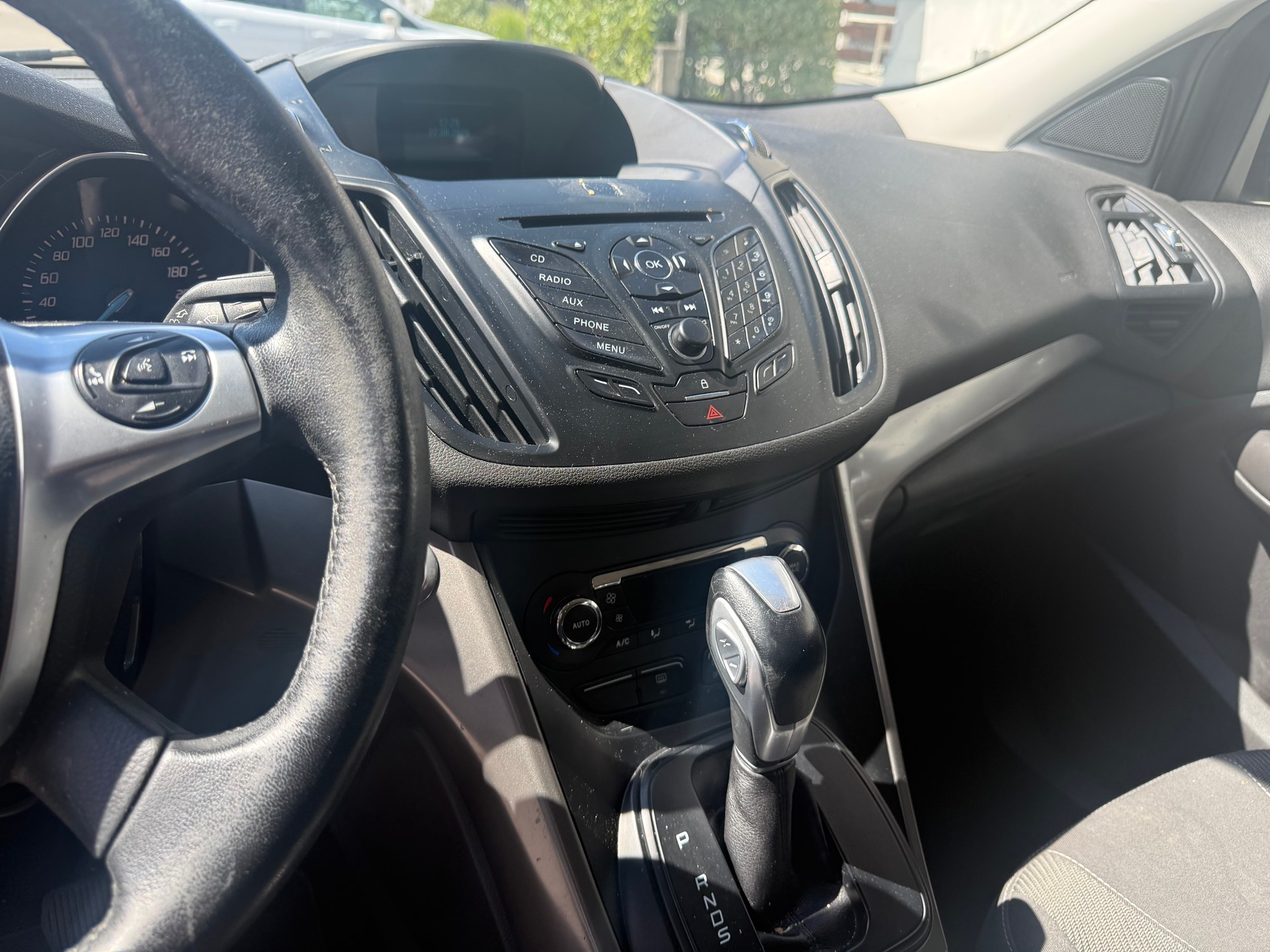 FORD Kuga 2.0 TDCi Freetech 4WD PowerShift-image-15