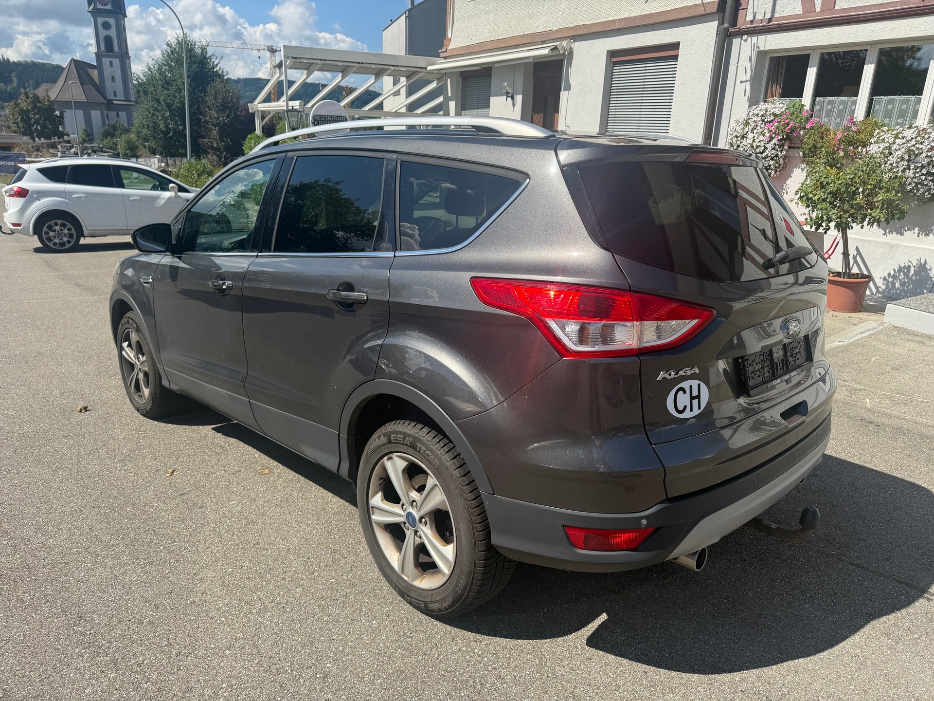 FORD Kuga 2.0 TDCi Freetech 4WD PowerShift-image-4