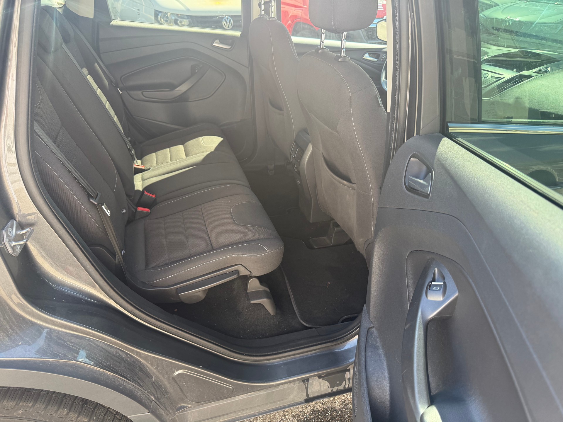 FORD Kuga 2.0 TDCi Freetech 4WD PowerShift-image-7
