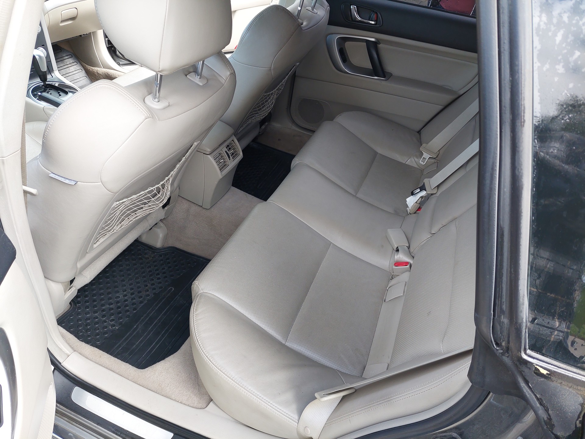 SUBARU 3.0 R Executive-image-5