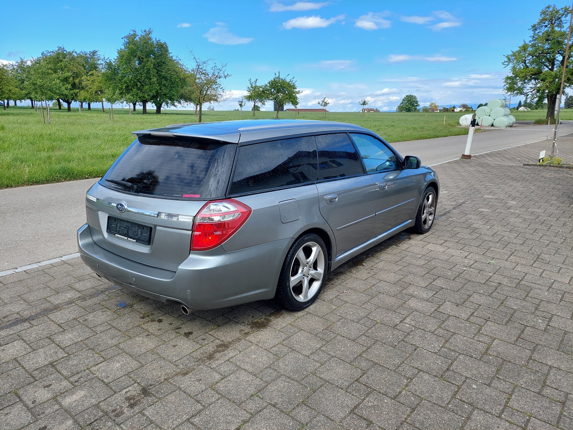 SUBARU 3.0 R Executive-image-3