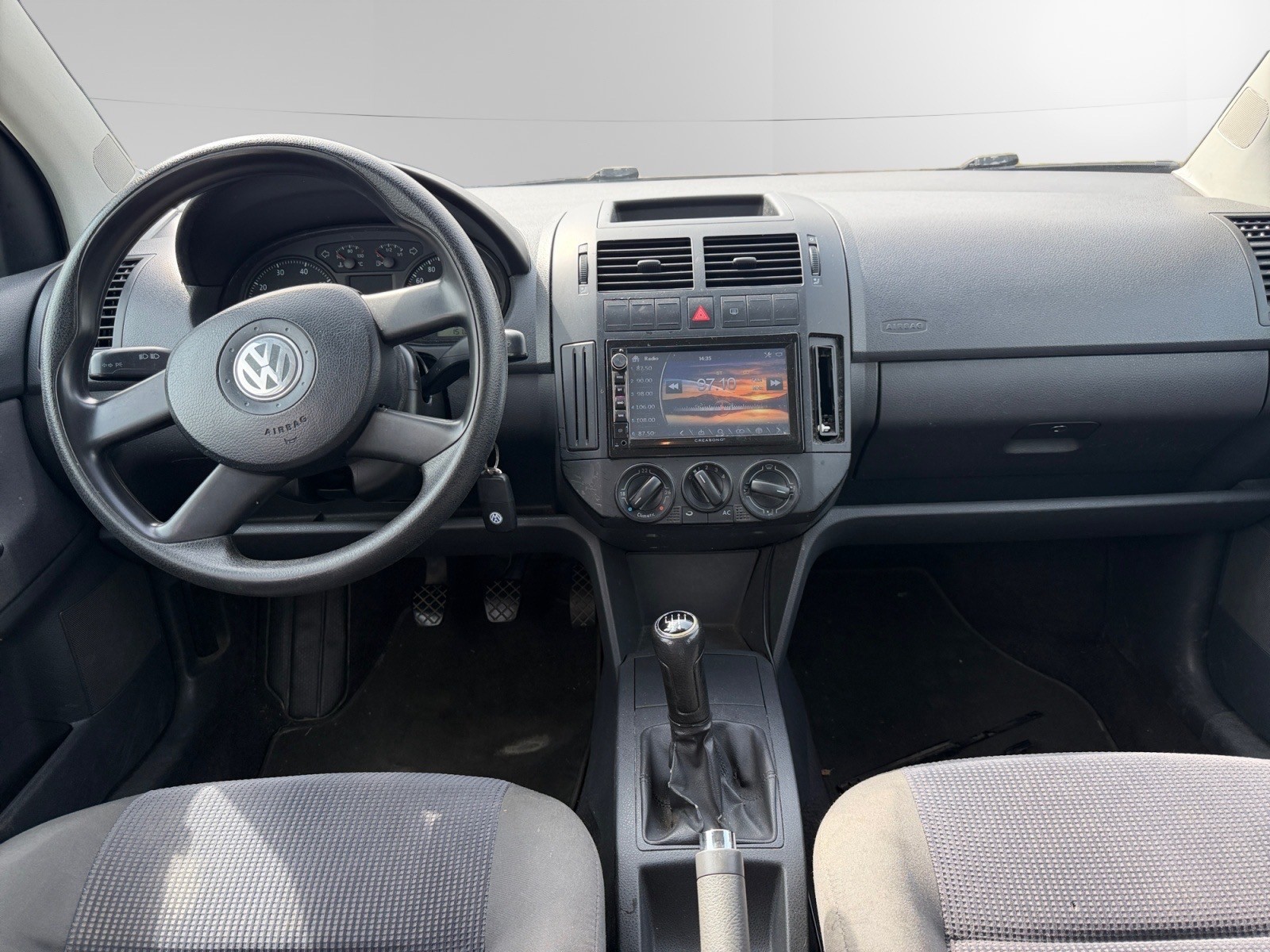 VW Polo 1.4 16V Comfortline-image-8