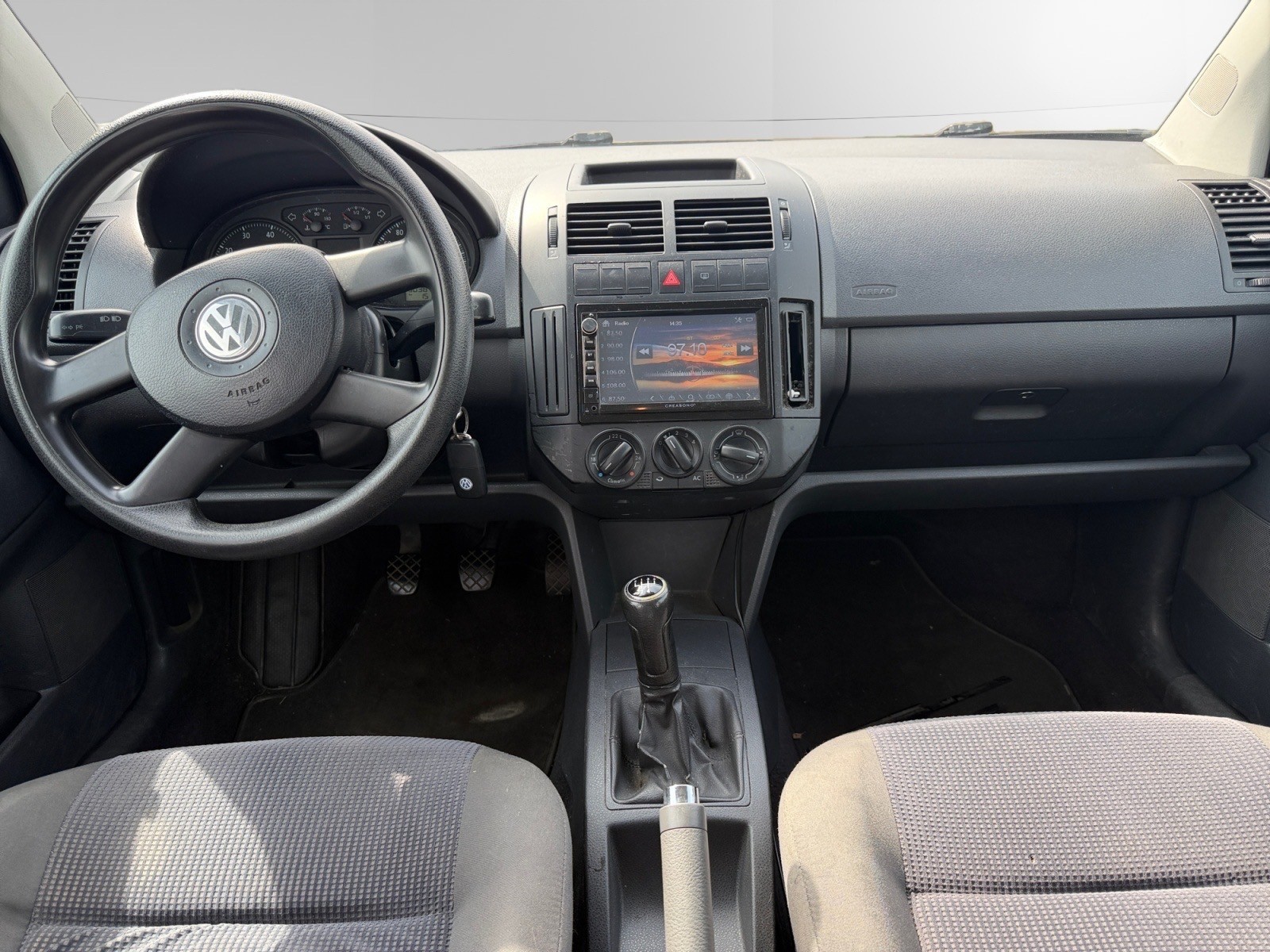 VW Polo 1.4 16V Comfortline-image-9