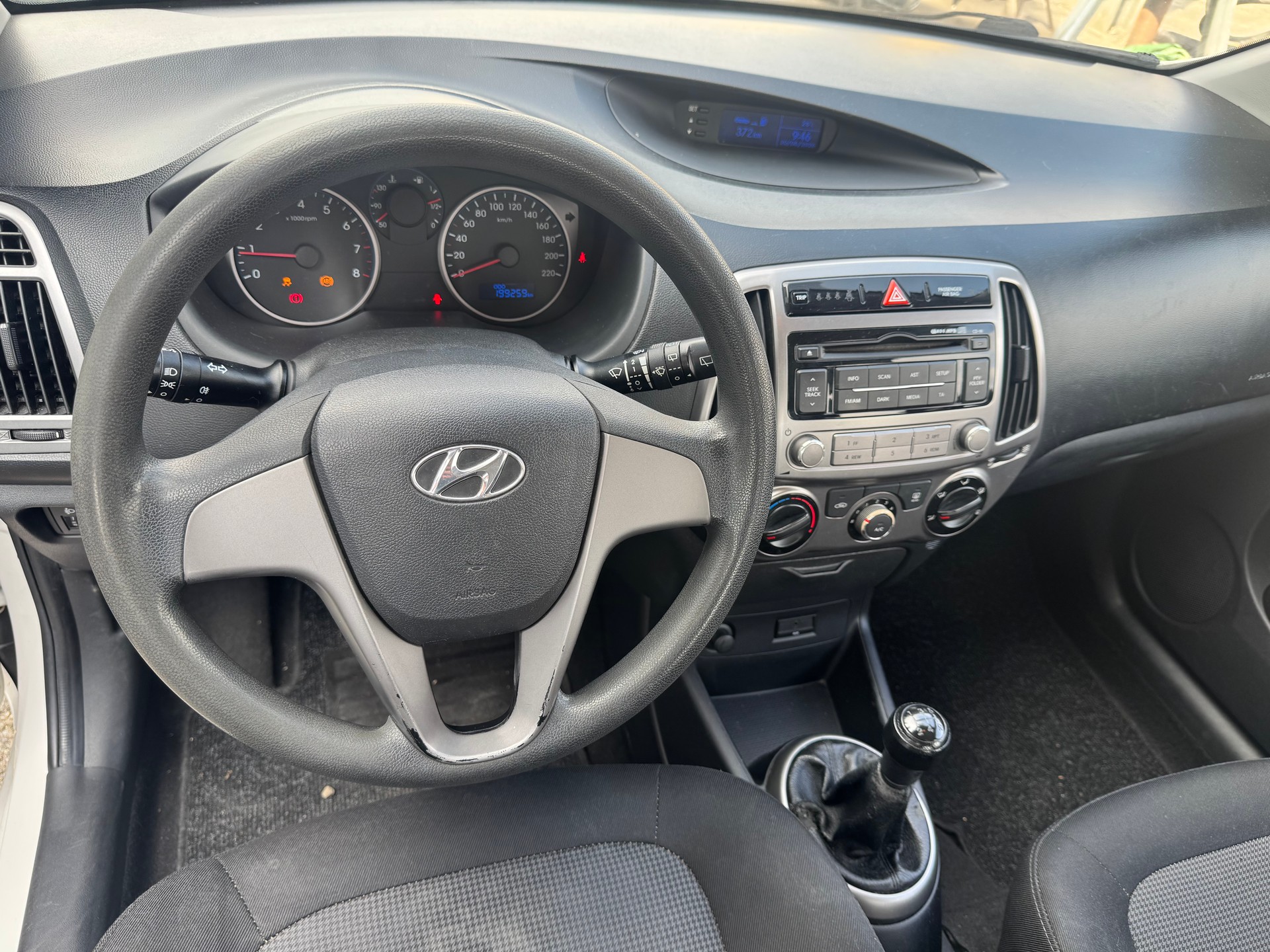HYUNDAI i20 1.2 Comfort-image-2