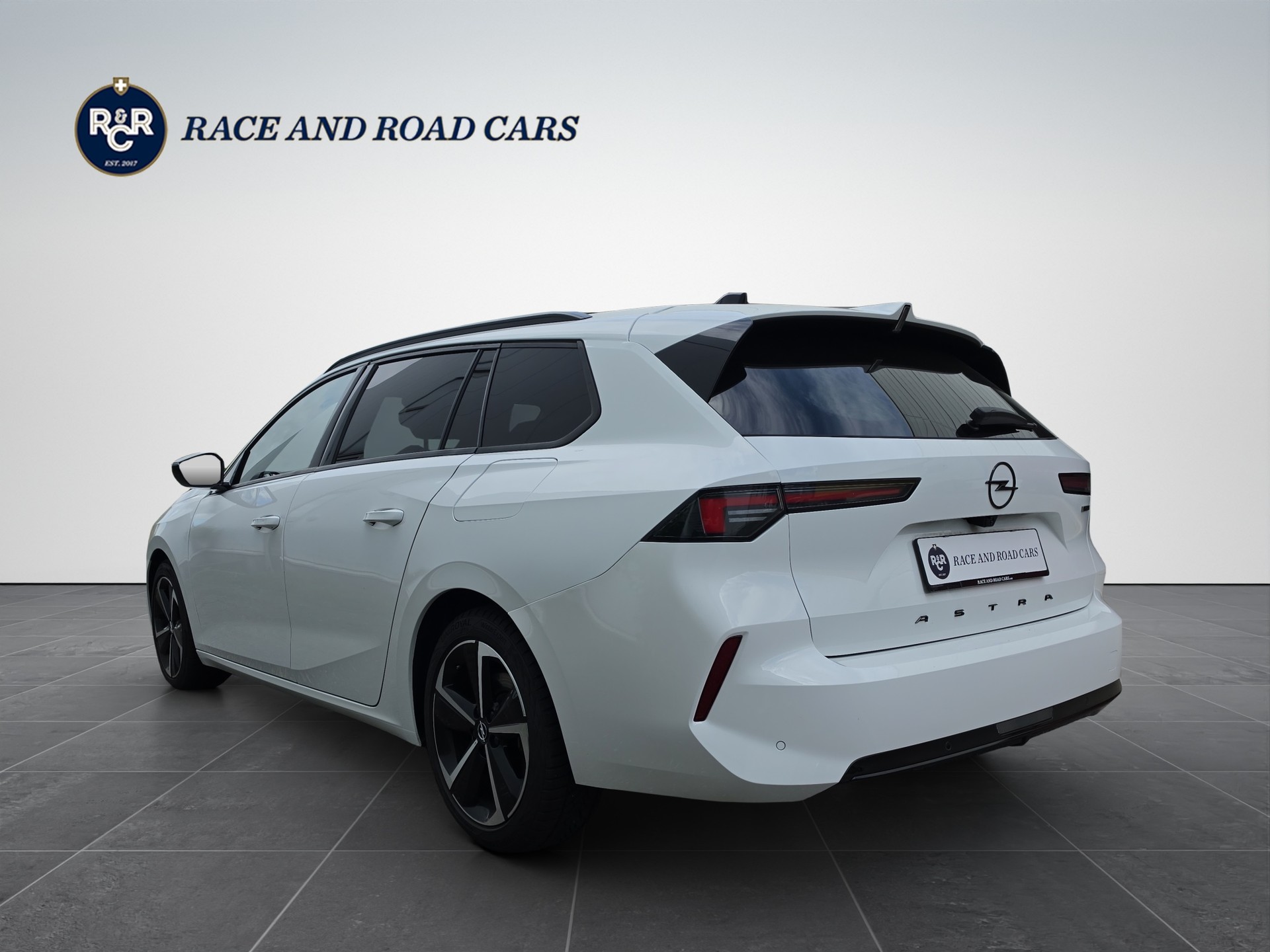 OPEL Astra Sports Tourer 1.6 T PHEV 180 GS-image-3