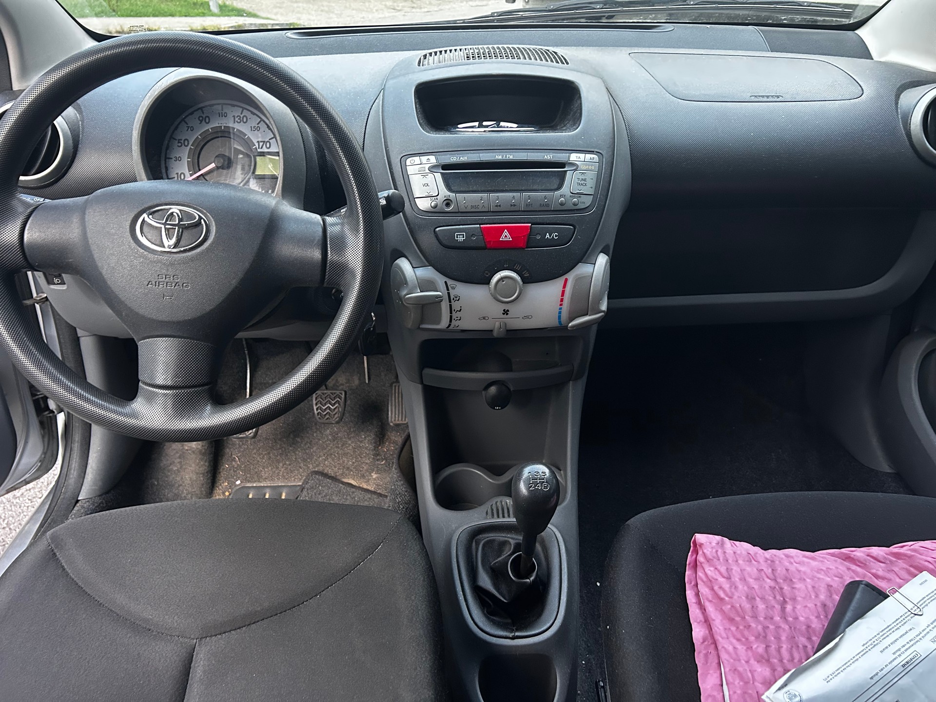 TOYOTA Aygo 1.0 Linea Terra-image-7
