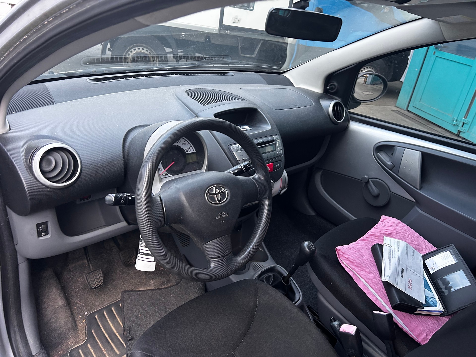 TOYOTA Aygo 1.0 Linea Terra-image-8