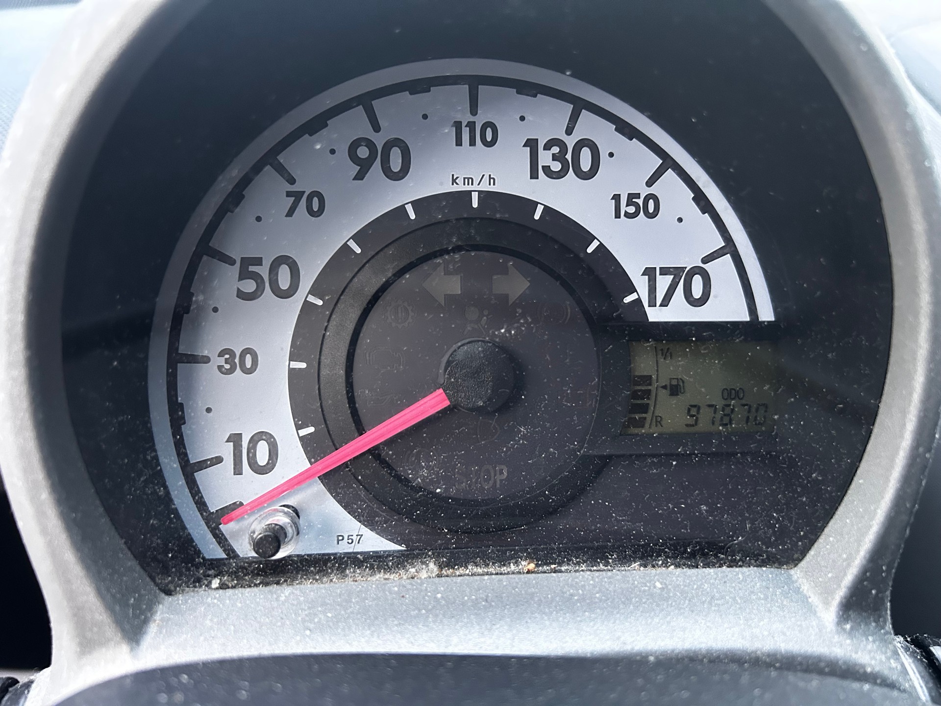 TOYOTA Aygo 1.0 Linea Terra-image-9