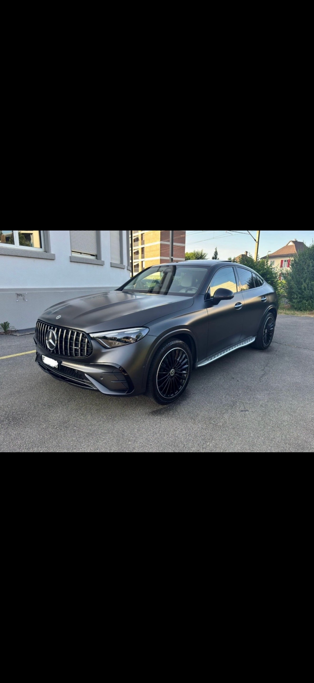 MERCEDES-BENZ GLC 220 d AMG Line 4matic-image-0