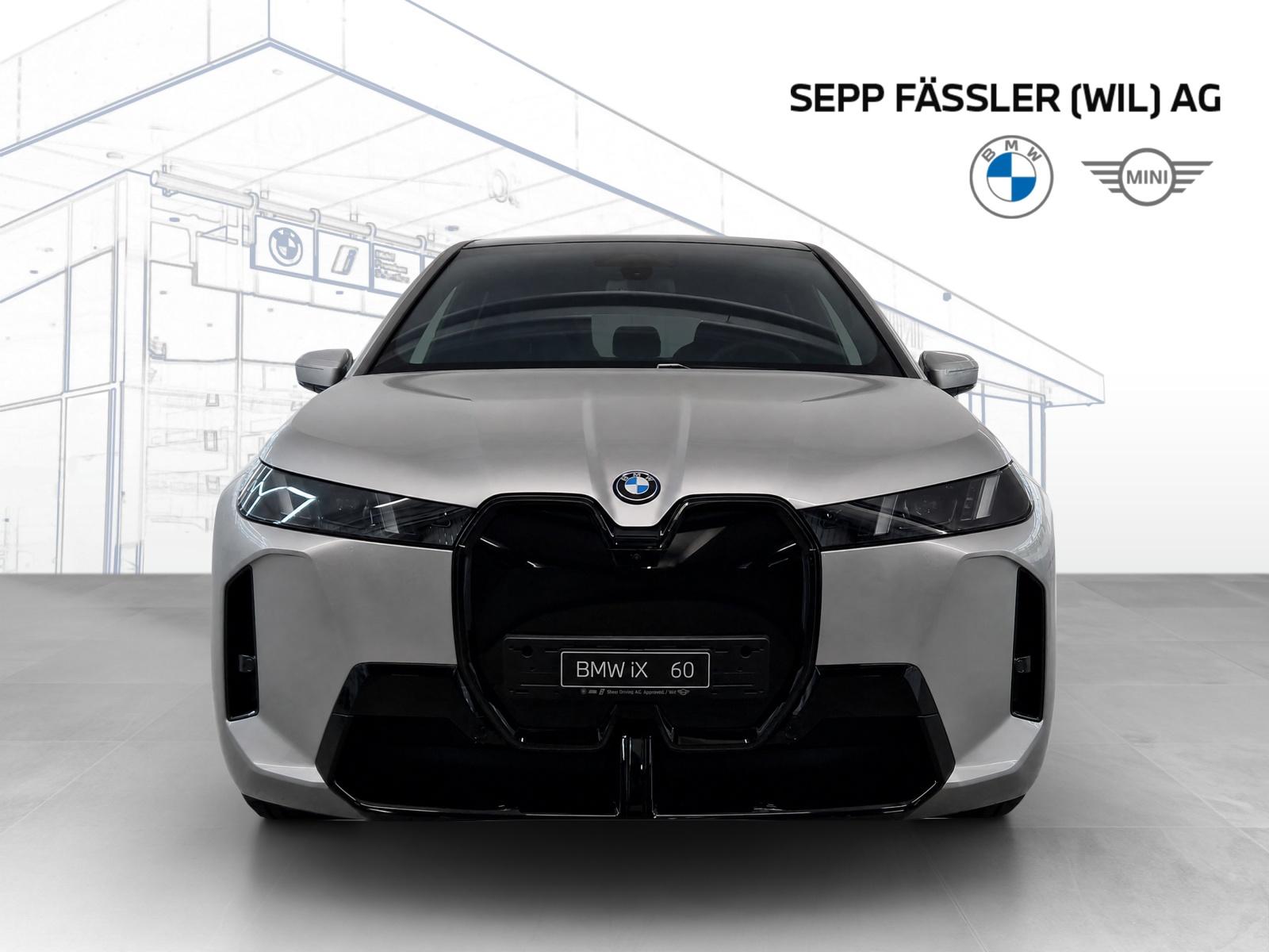 BMW iX xDrive60 M Sport Pro-image-8