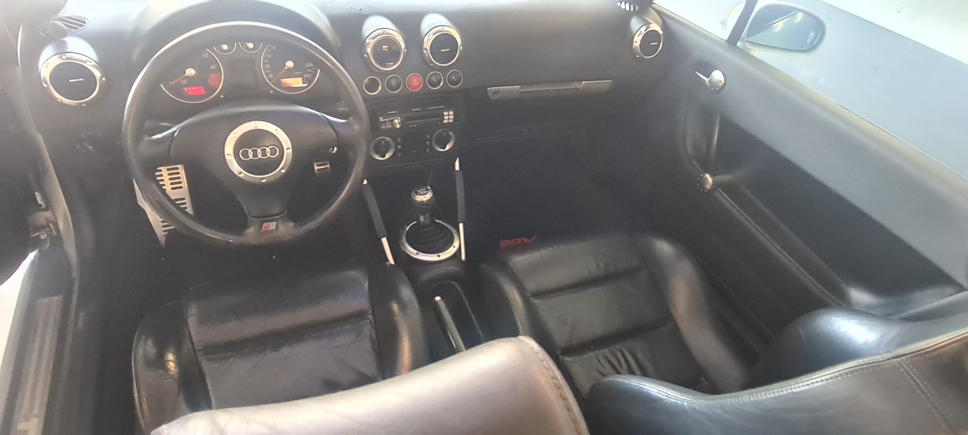 AUDI TT Roadster 1.8 T-image-11