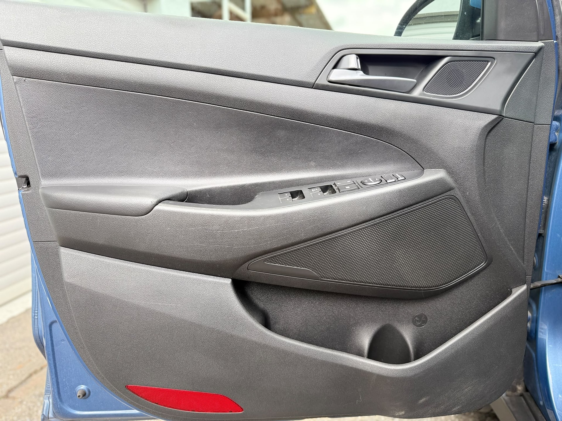 HYUNDAI Tucson 2.0 CRDi 185 Launch Edition 4WD-image-6